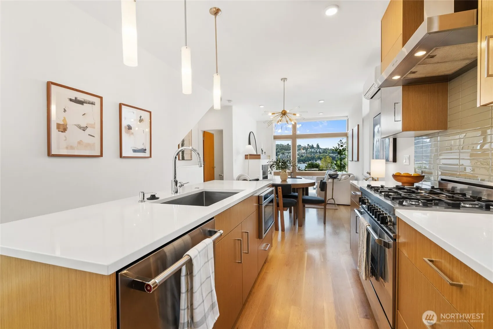 2357 A Yale Avenue E, Seattle, WA 98102