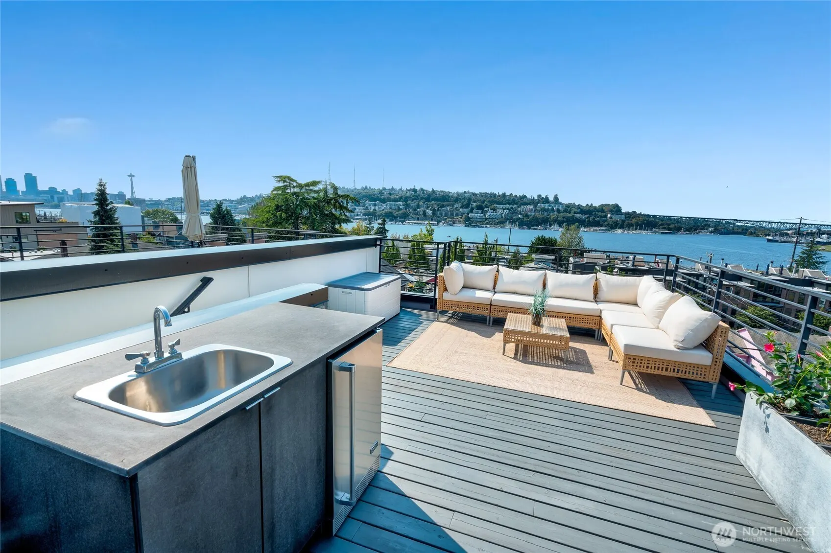2357 A Yale Avenue E, Seattle, WA 98102