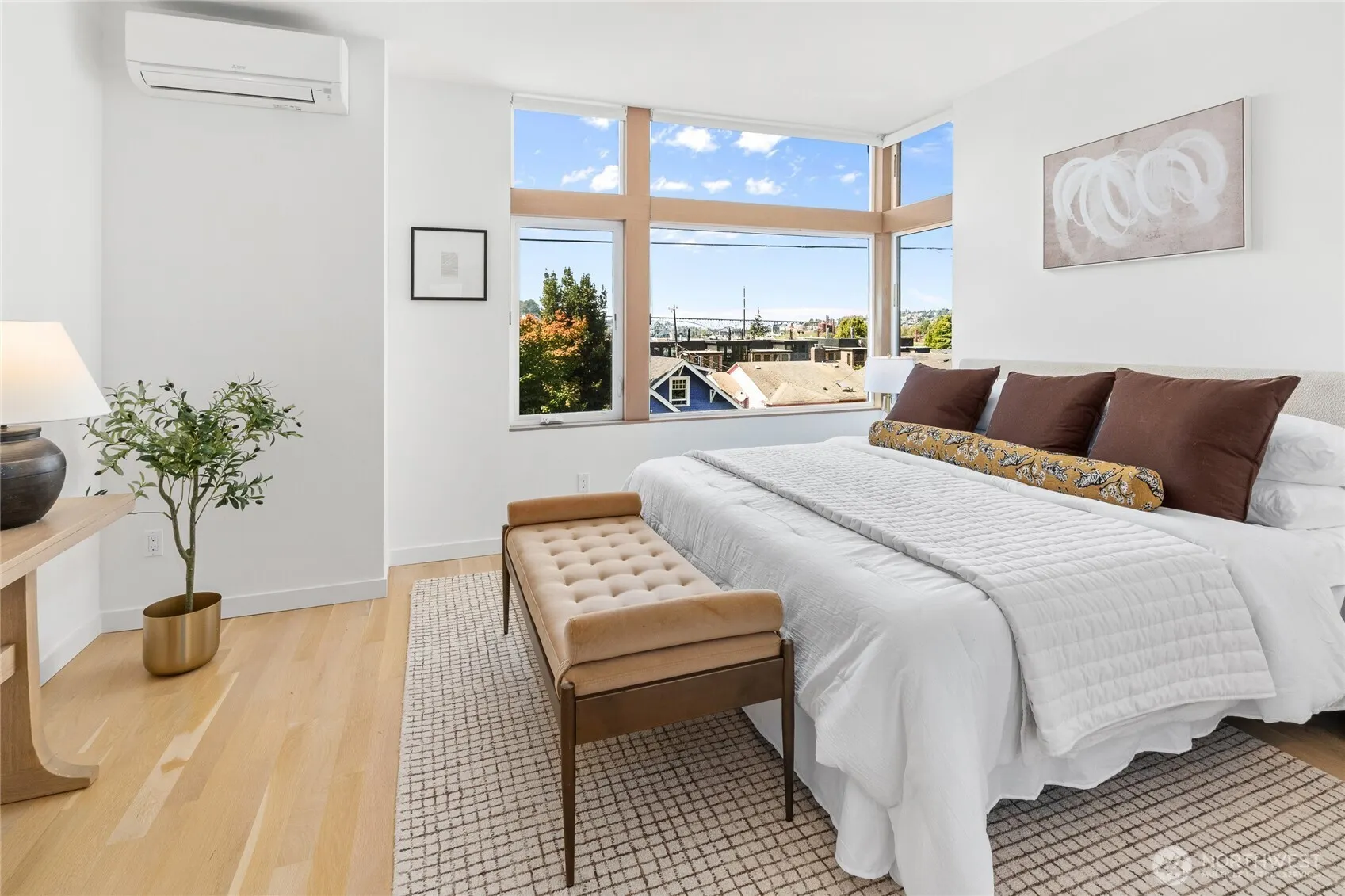 2357 A Yale Avenue E, Seattle, WA 98102