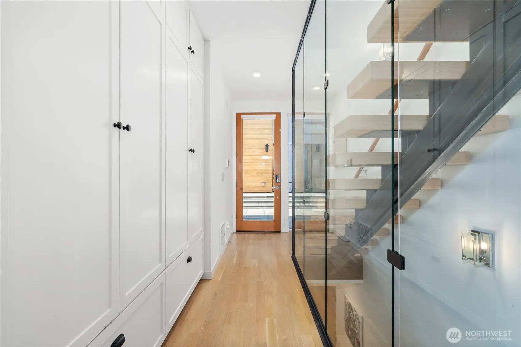 2357 A Yale Avenue E, Seattle, WA 98102