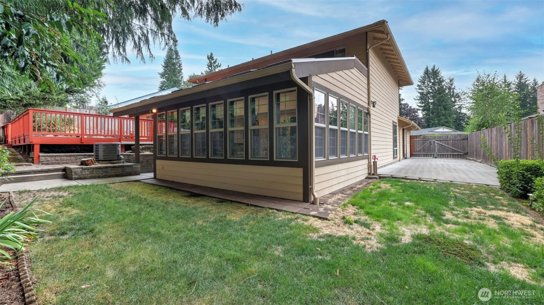 15534 SE 169th Street , Renton, WA 98058