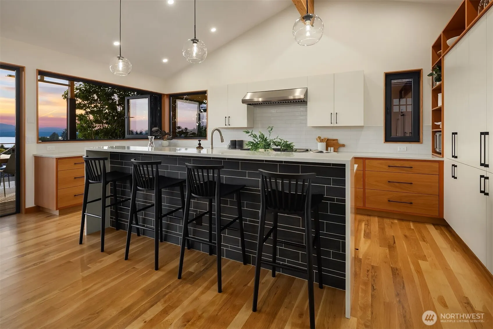 12703 9th Avenue NW, Seattle, WA 98177