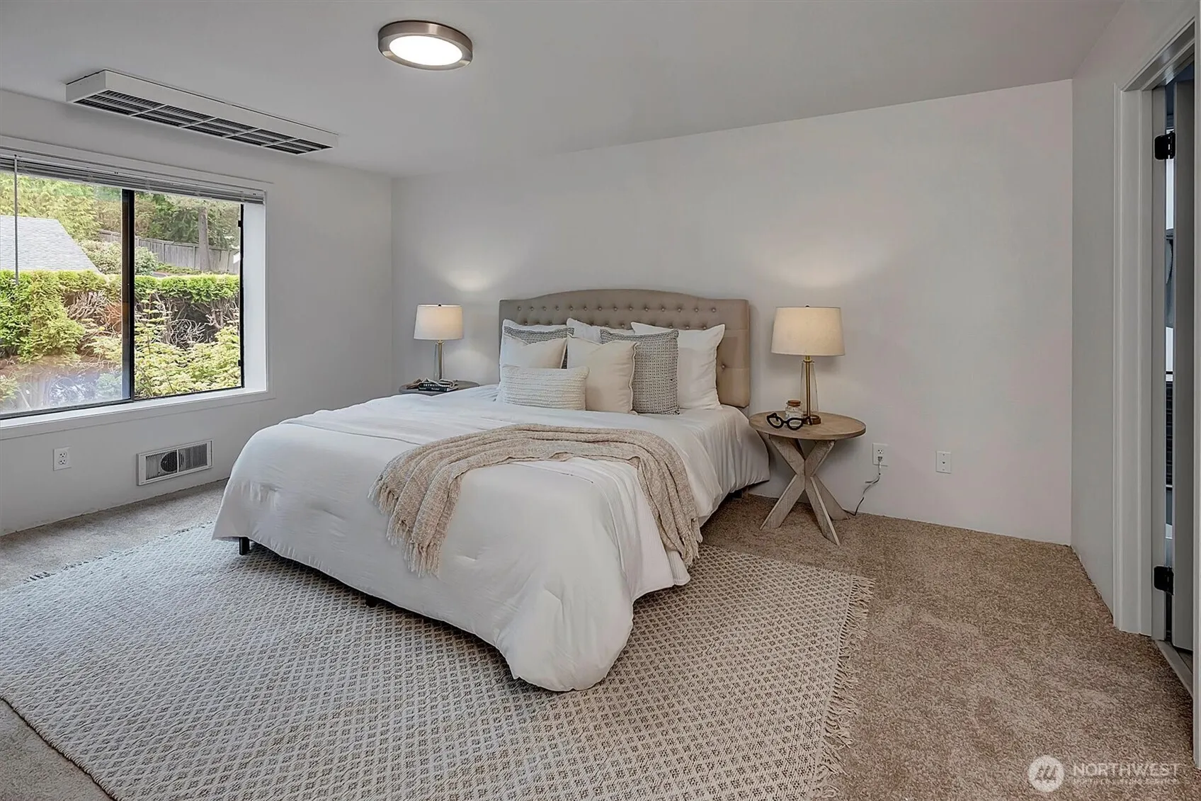 3410 161st Court SE #31, Bellevue, WA 98008