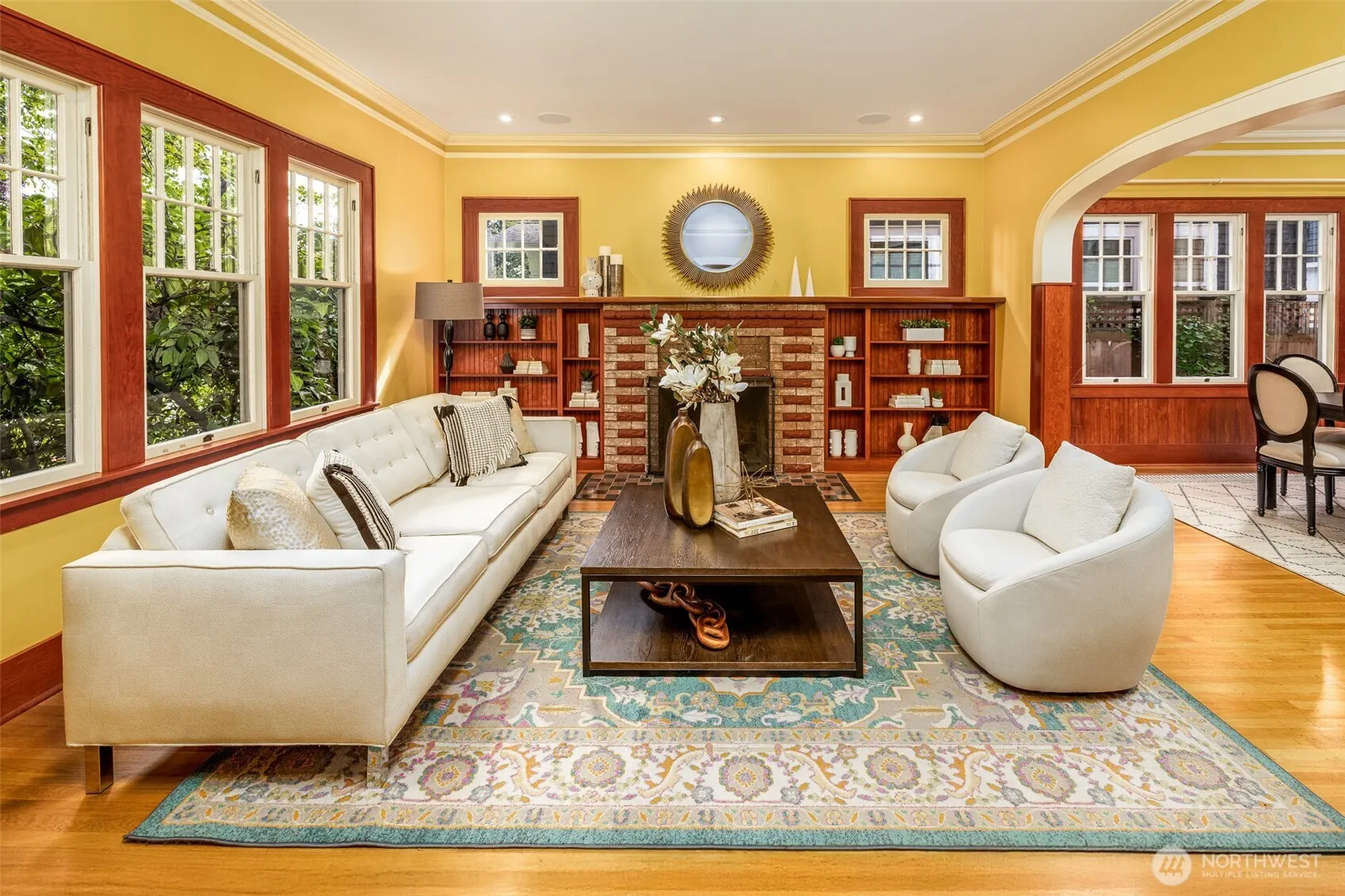 611 20th Avenue E, Seattle, WA 98112