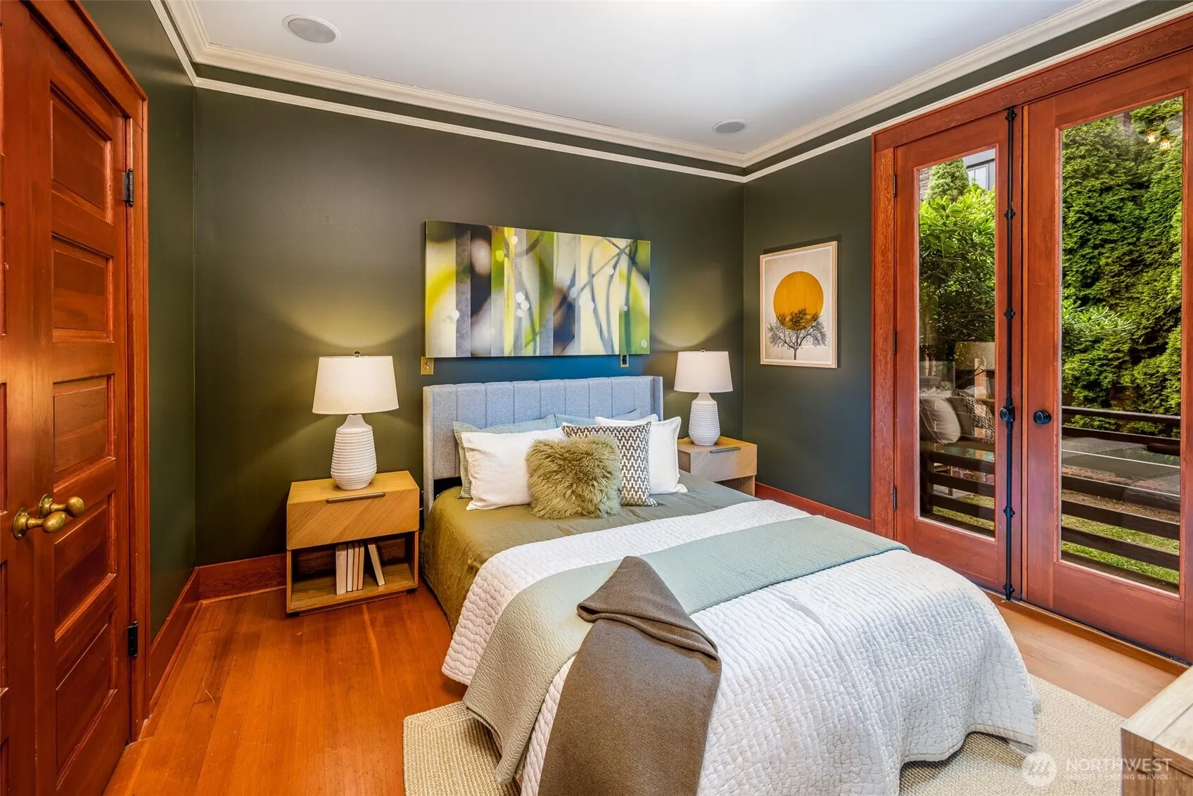 611 20th Avenue E, Seattle, WA 98112