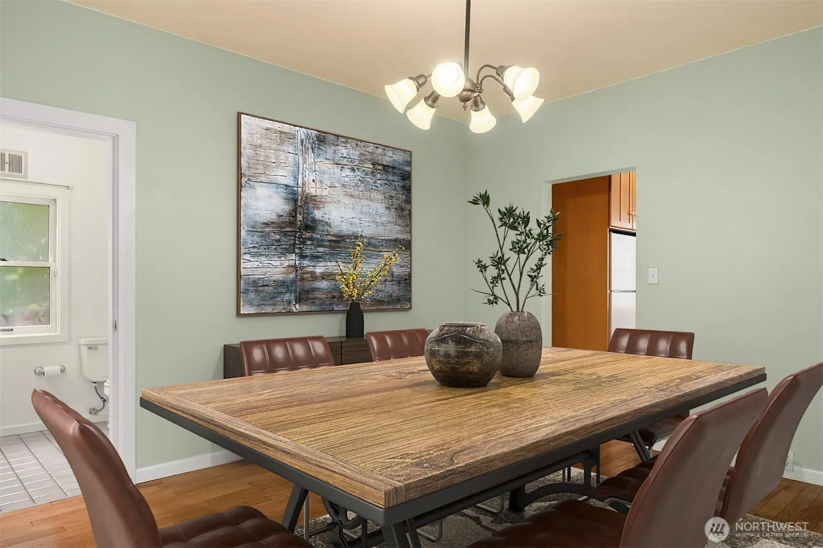512 Williams Avenue N, Renton, WA 98057