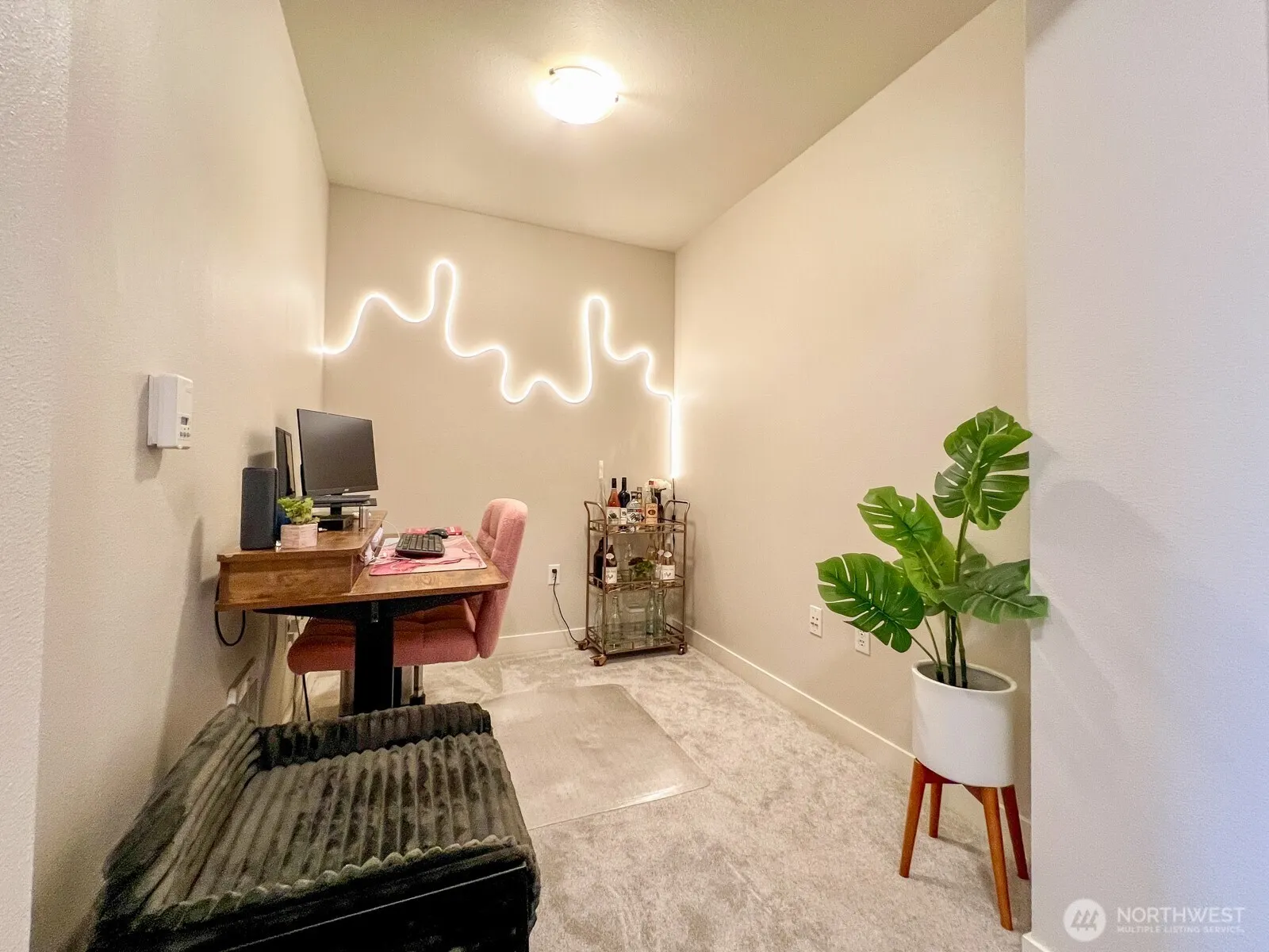 1545 NW 57th Street #501, Seattle, WA 98107
