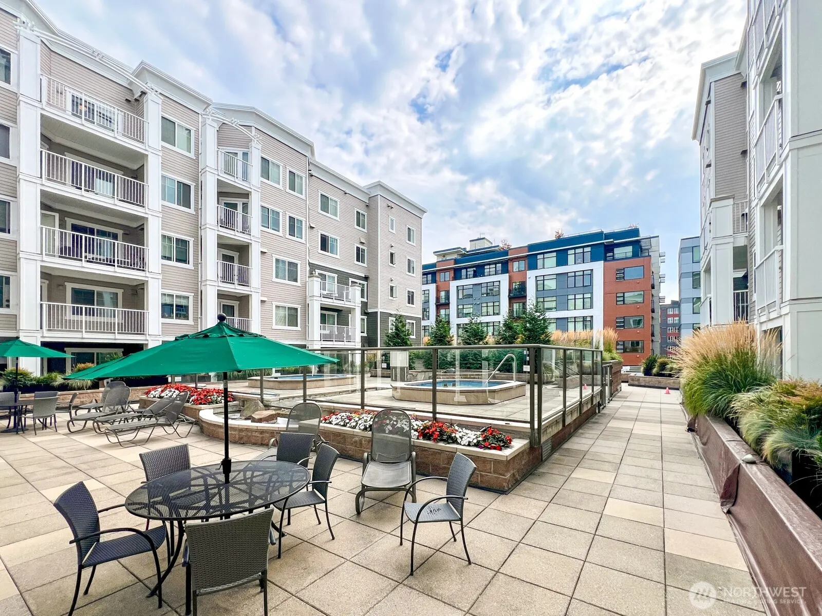 1545 NW 57th Street #501, Seattle, WA 98107
