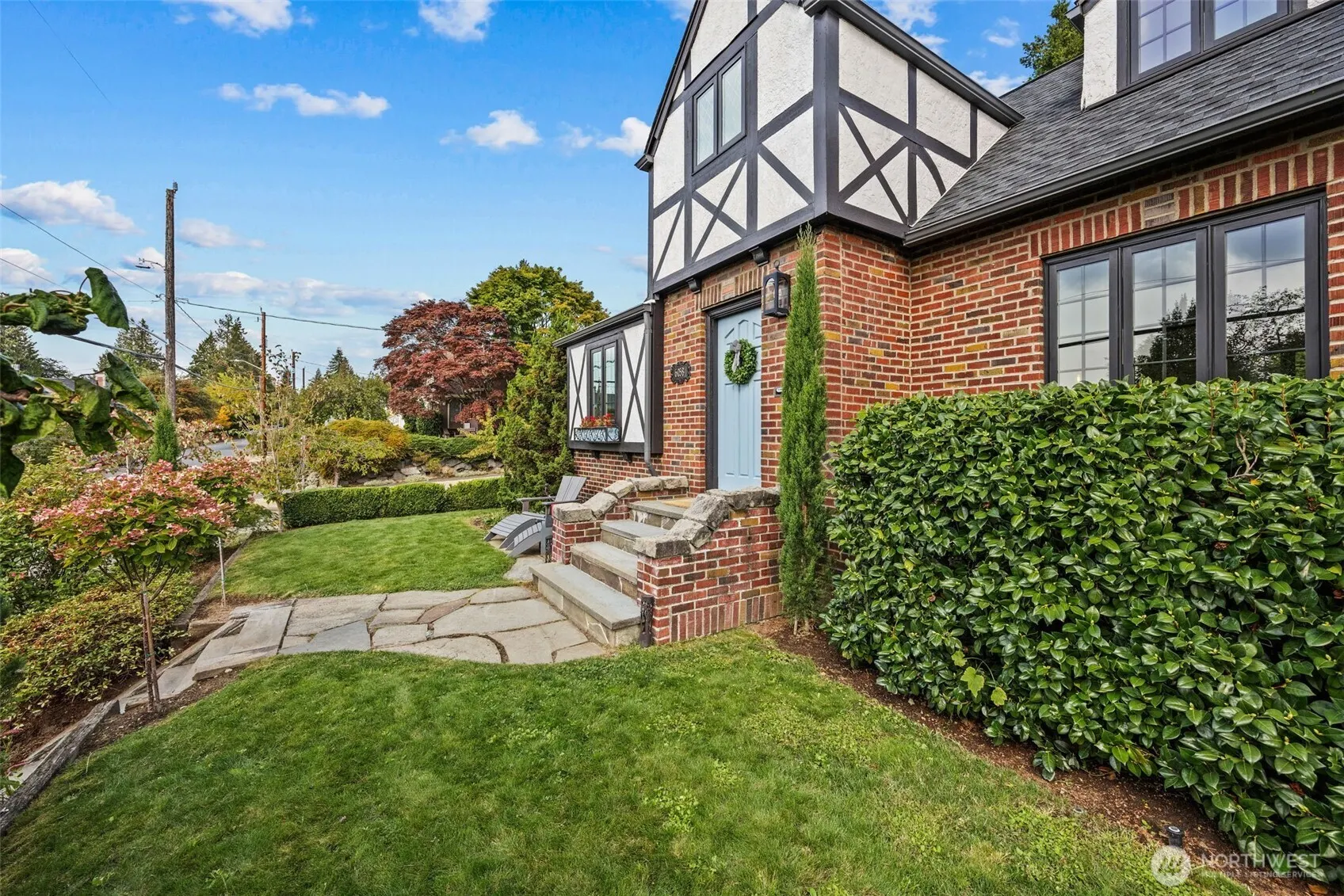 6058 31st Avenue NE, Seattle, WA 98115