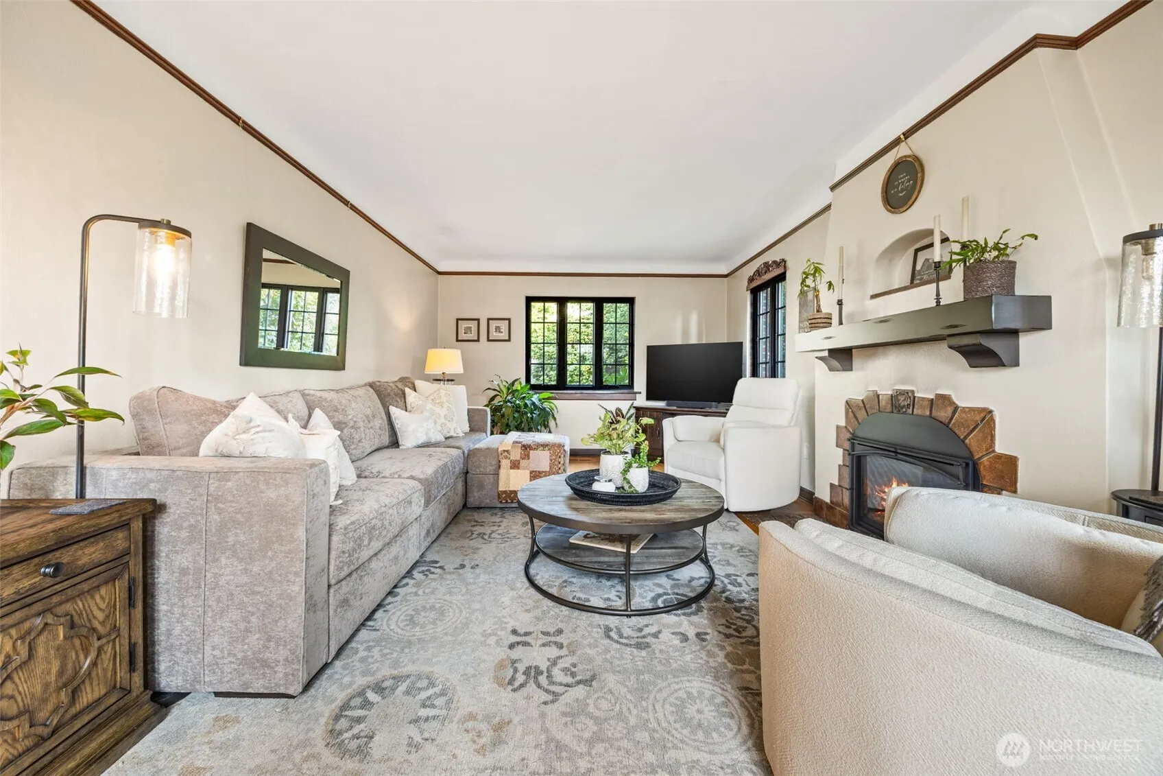 6058 31st Avenue NE, Seattle, WA 98115