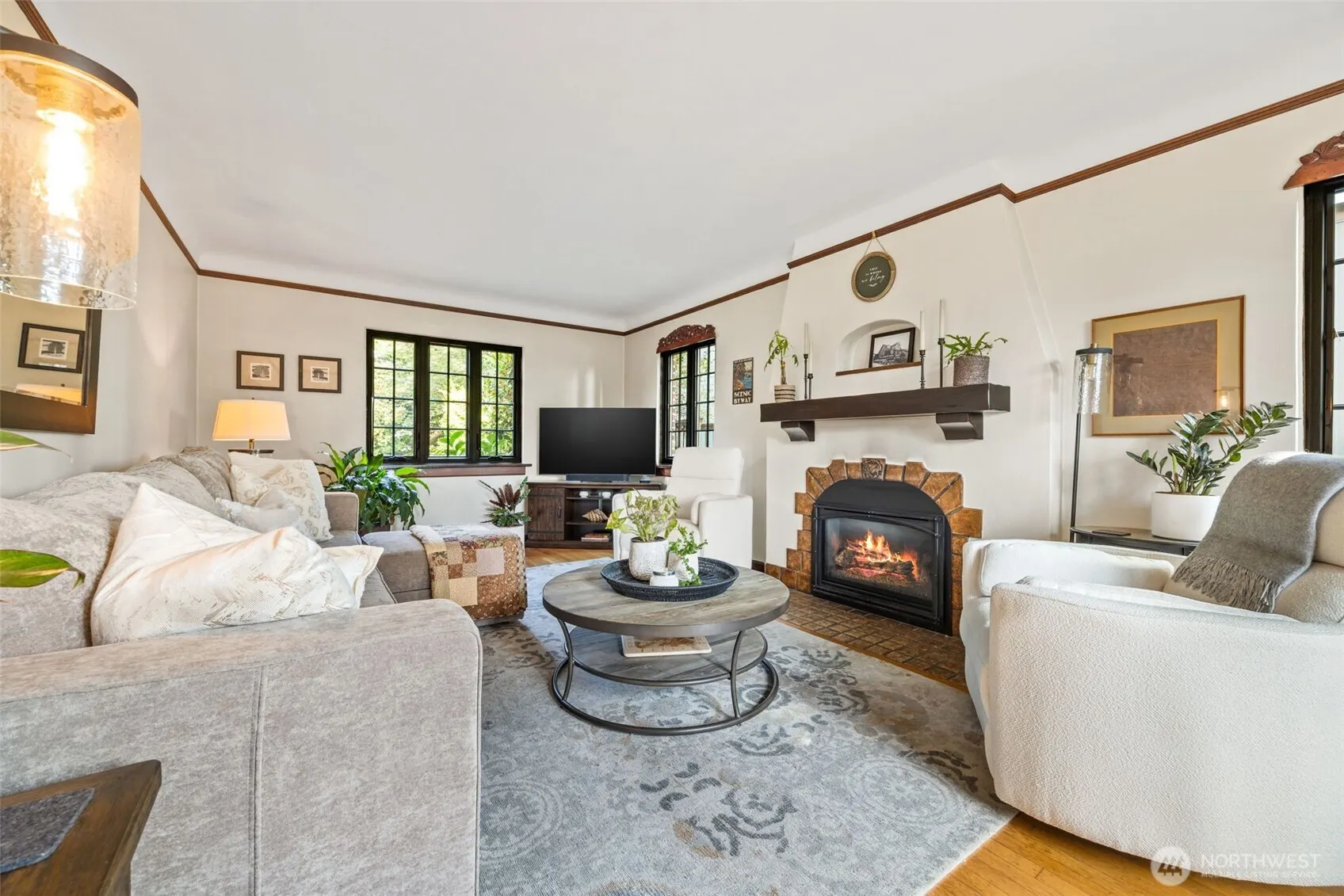 6058 31st Avenue NE, Seattle, WA 98115