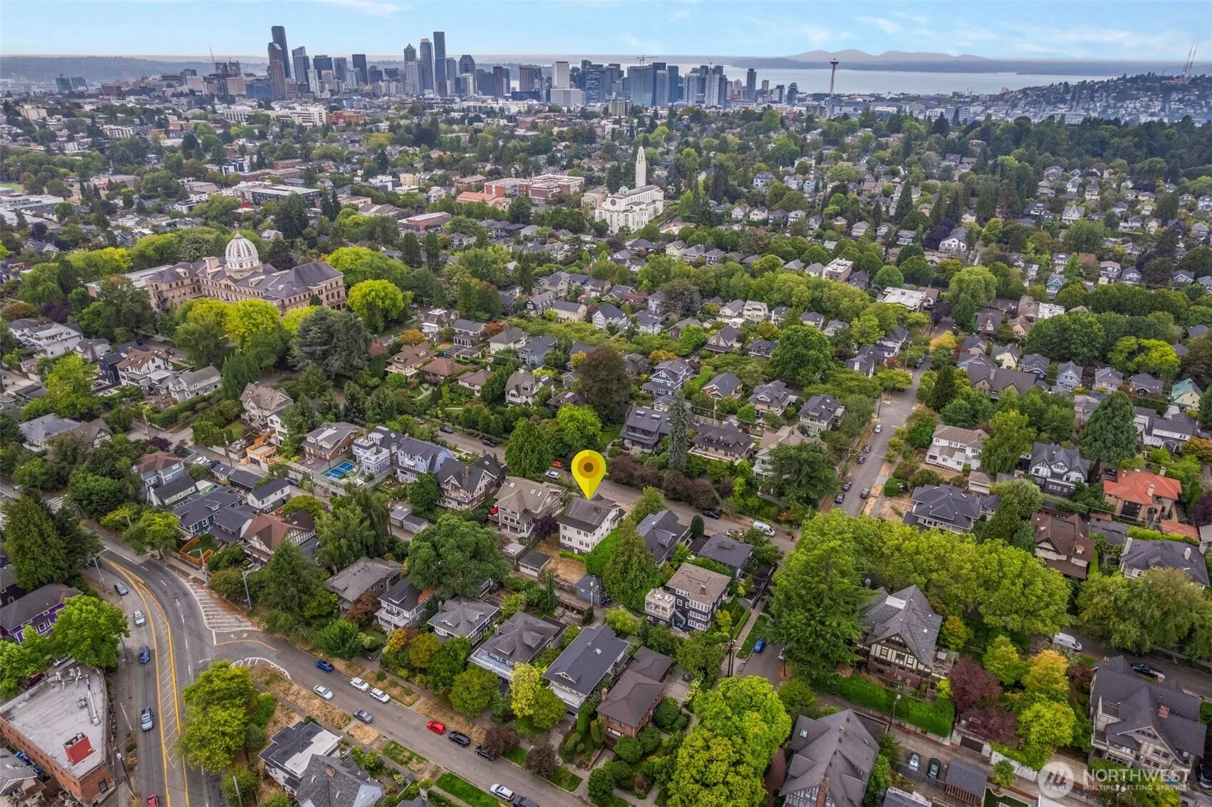 946 22nd Avenue E, Seattle, WA 98112