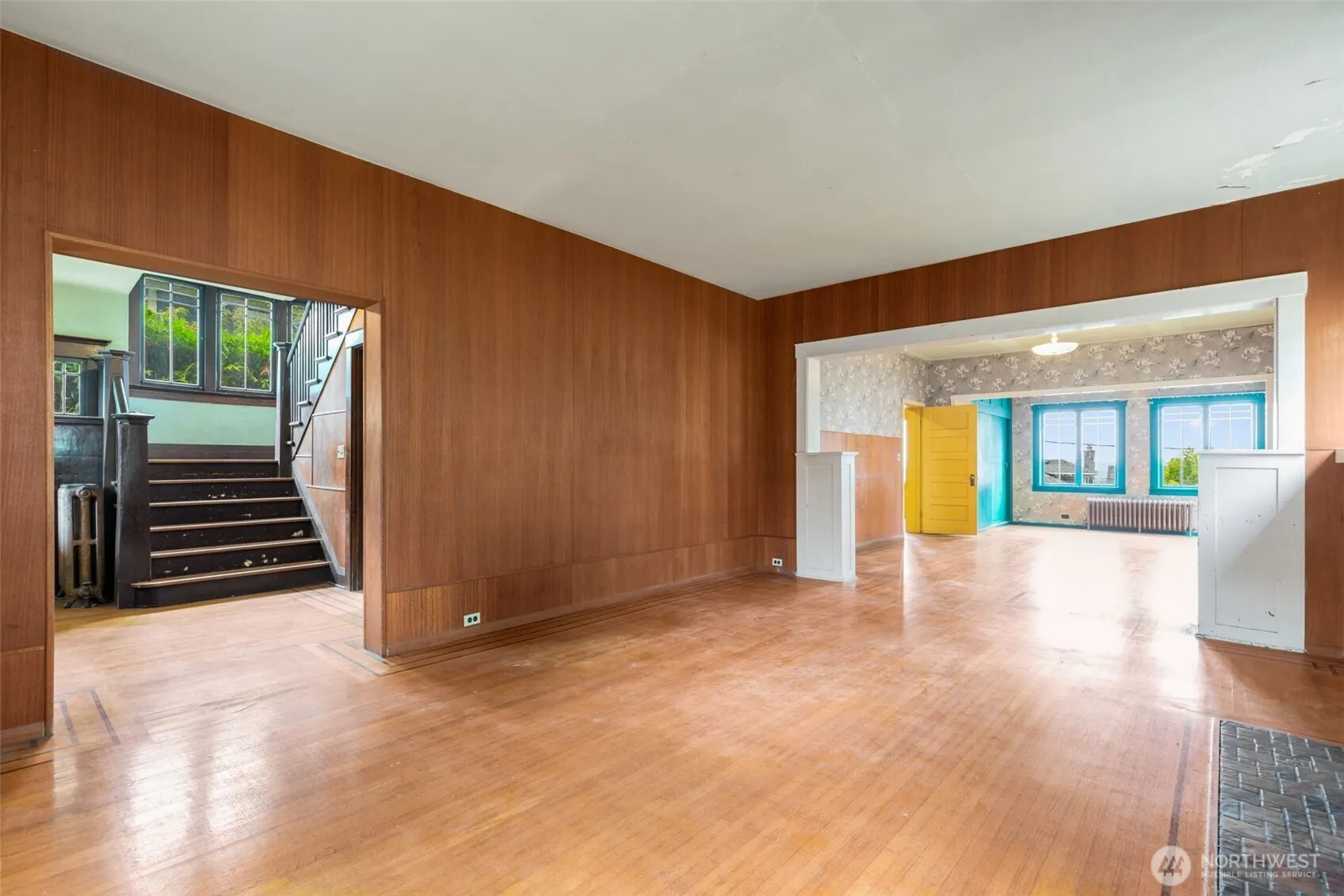946 22nd Avenue E, Seattle, WA 98112