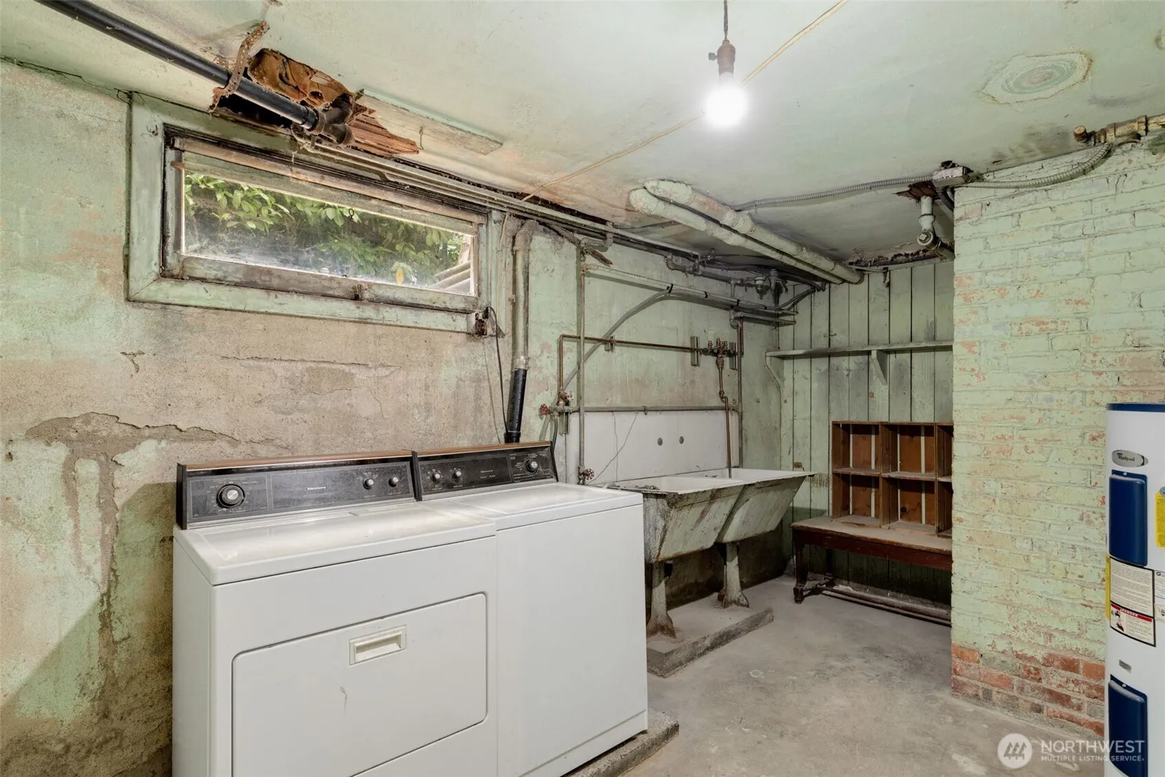 946 22nd Avenue E, Seattle, WA 98112