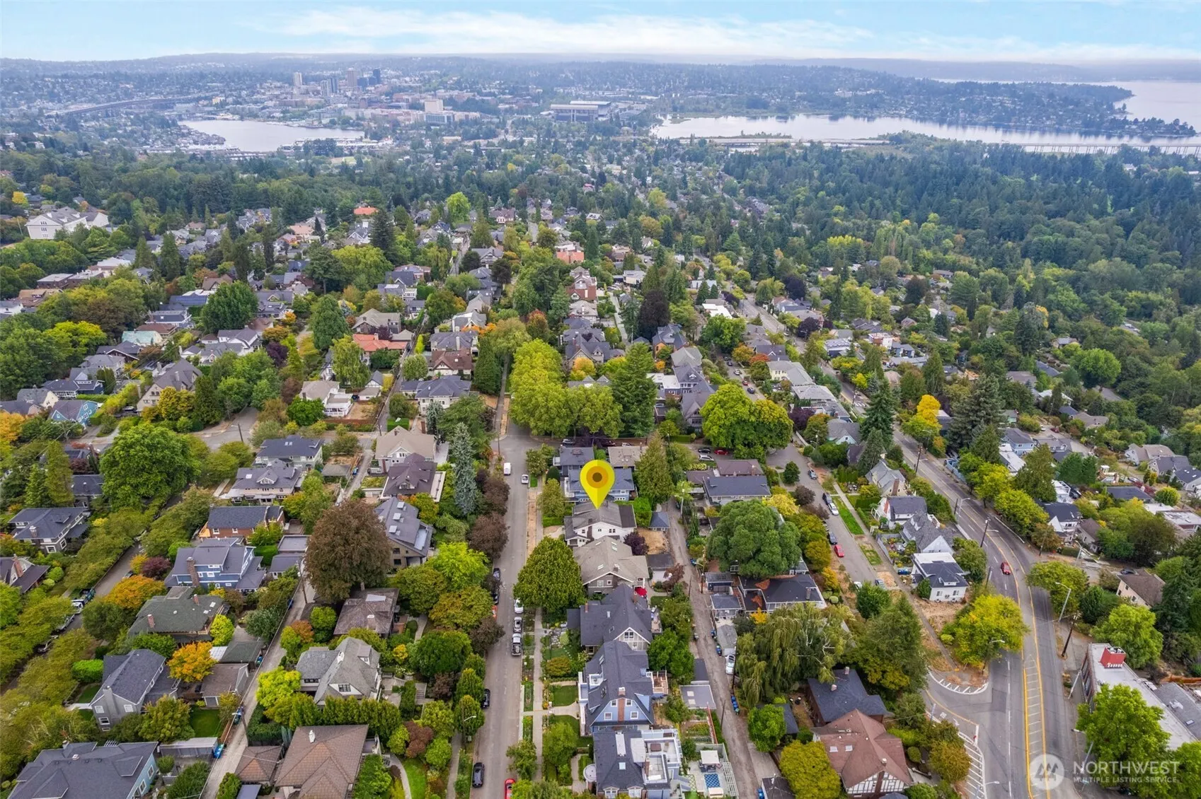 946 22nd Avenue E, Seattle, WA 98112