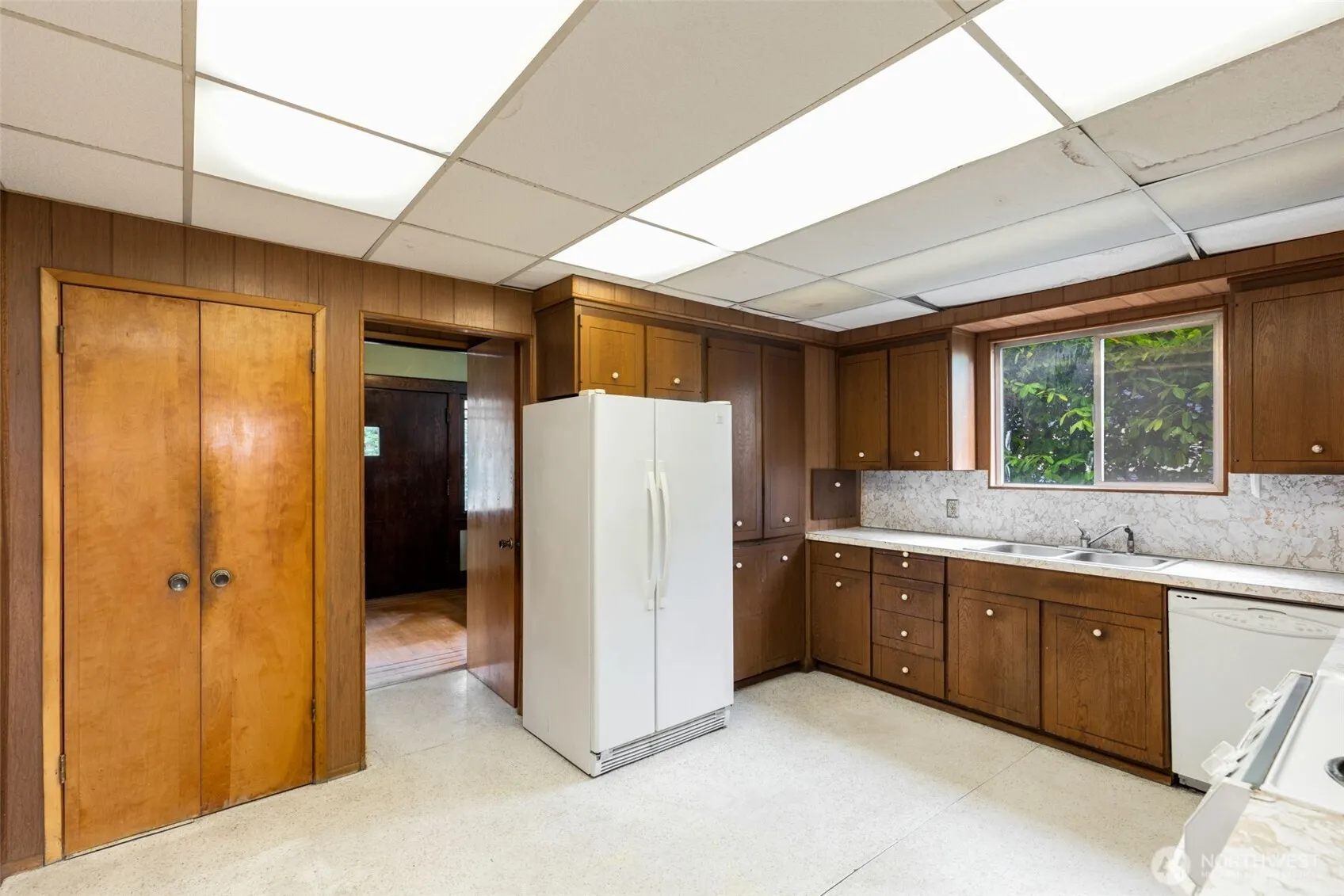 946 22nd Avenue E, Seattle, WA 98112