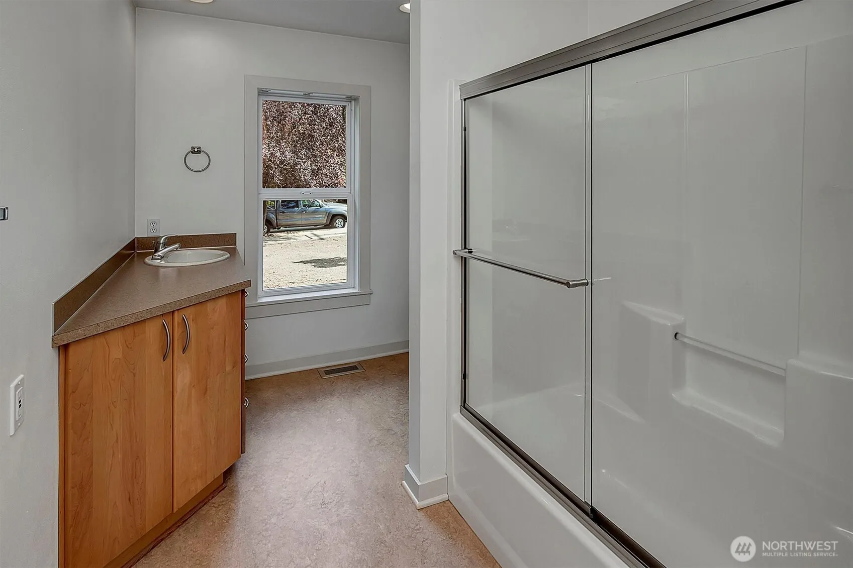 8029 126th Avenue NE, Kirkland, WA 98033