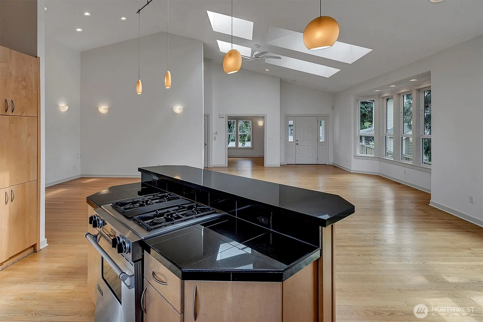 8029 126th Avenue NE, Kirkland, WA 98033