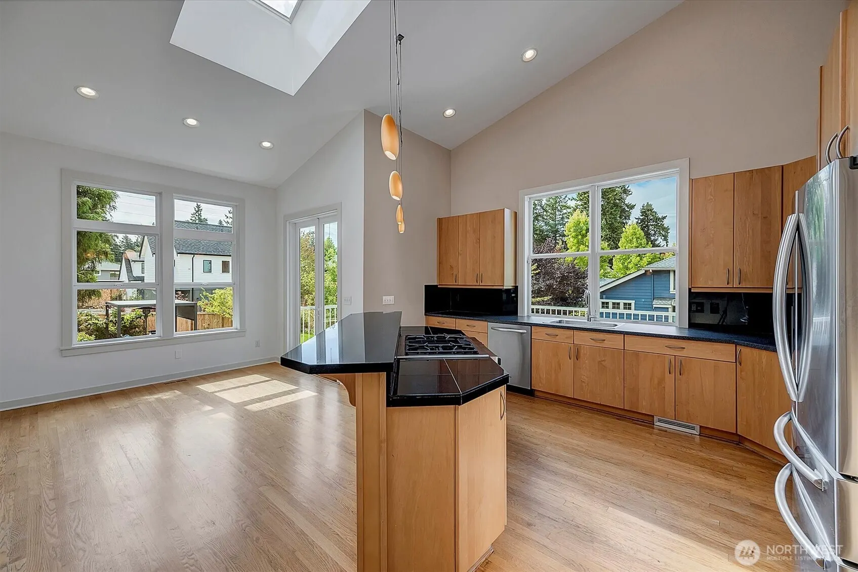 8029 126th Avenue NE, Kirkland, WA 98033