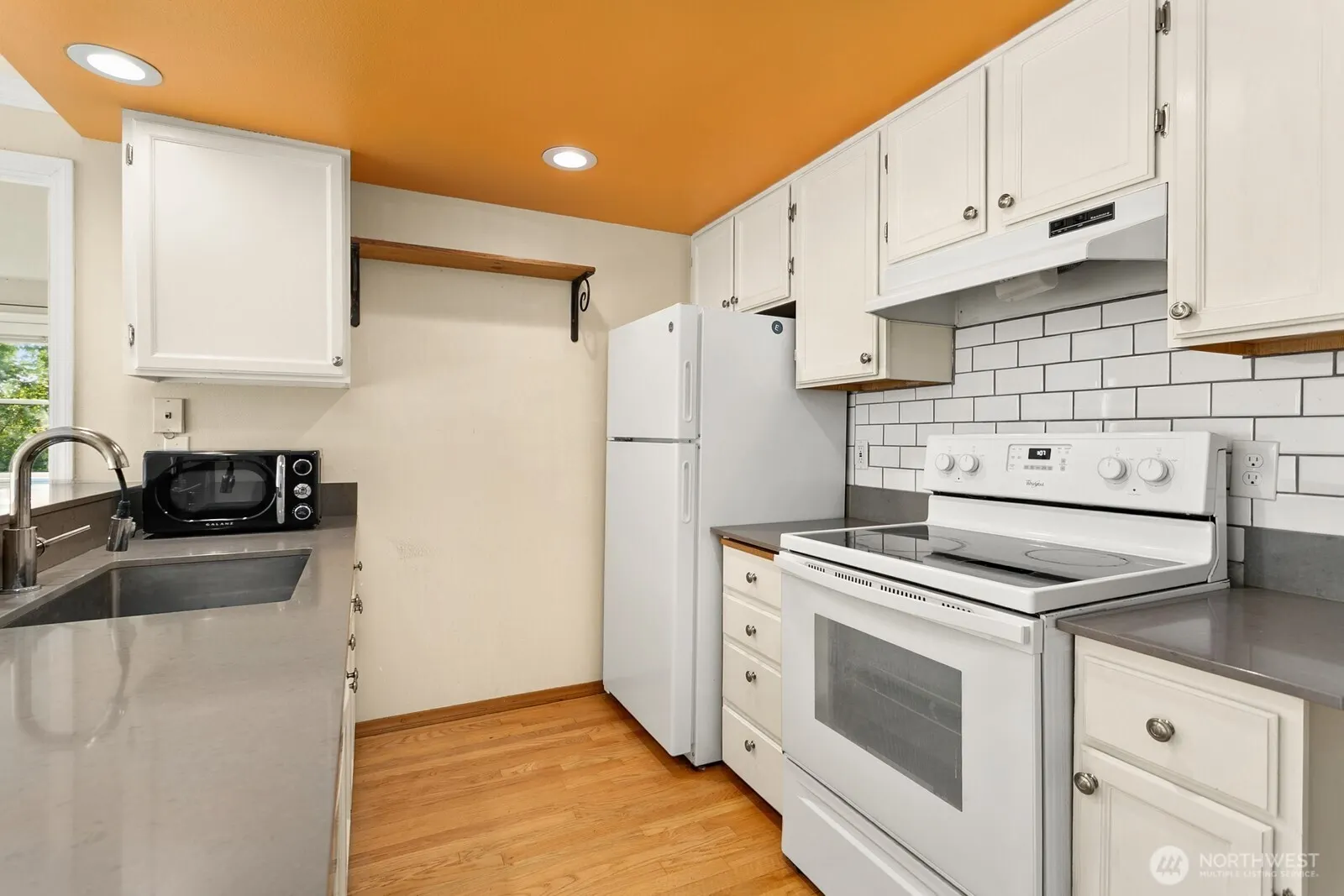 3901 Fremont Avenue N #304, Seattle, WA 98103