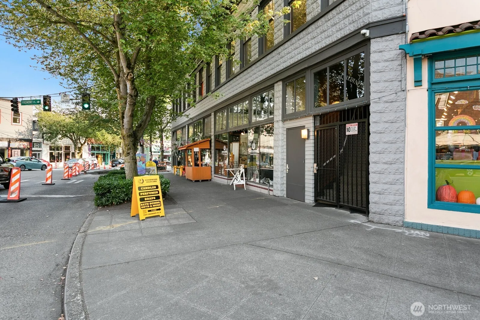 3901 Fremont Avenue N #304, Seattle, WA 98103