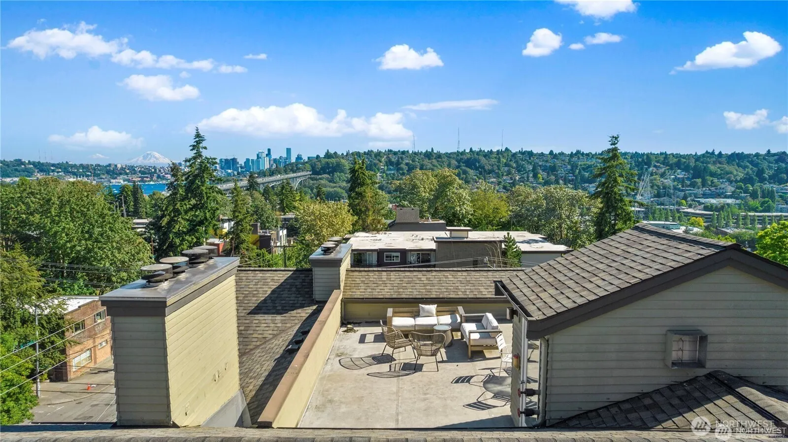 3901 Fremont Avenue N #304, Seattle, WA 98103