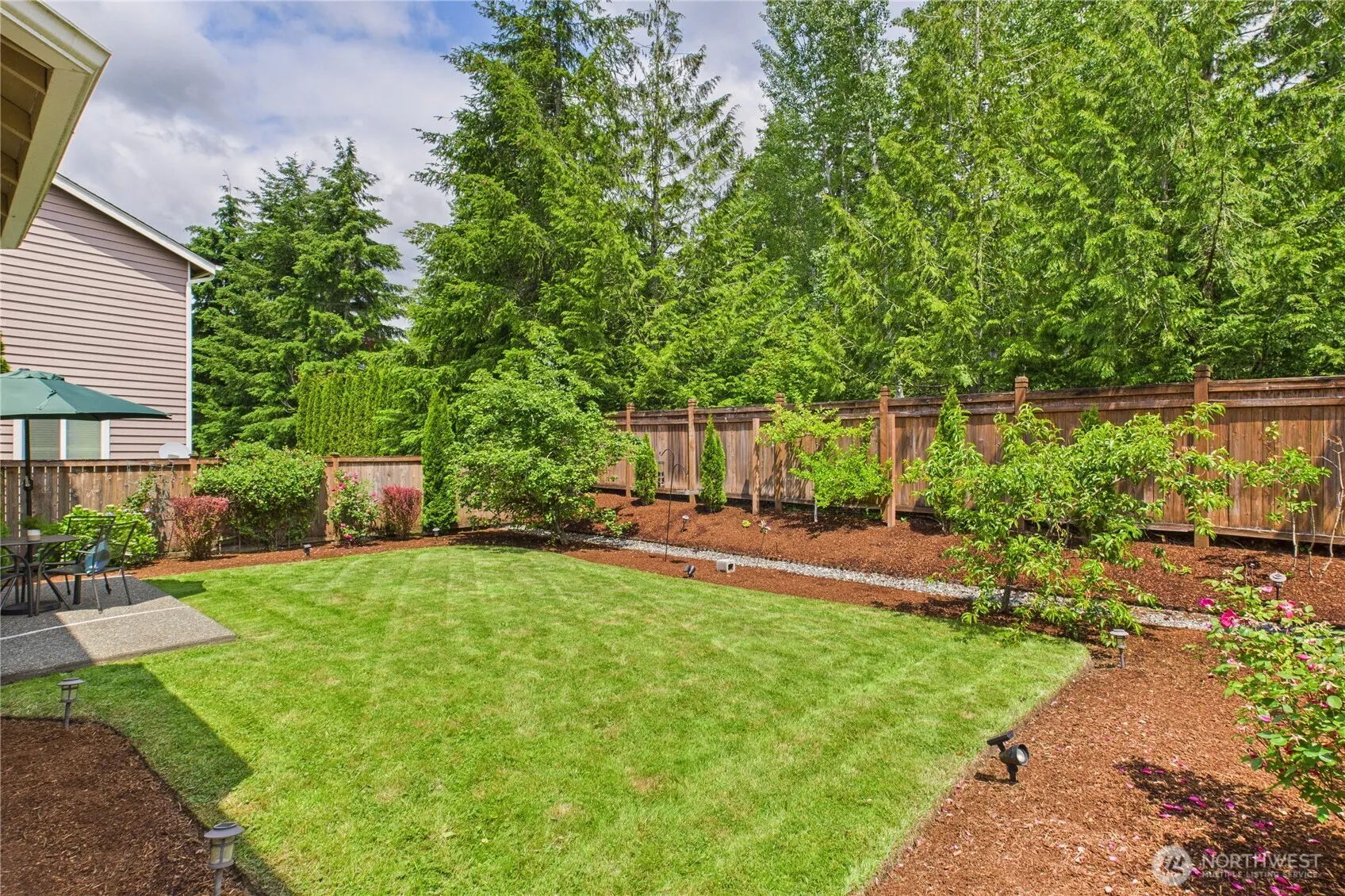 8818 230th Way NE , Redmond, WA 98053