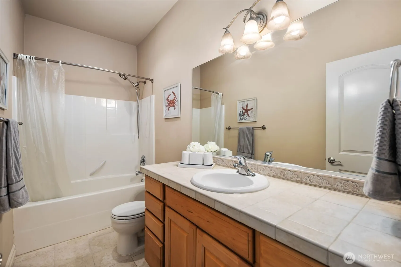 323 Lind Avenue NW, Renton, WA 98057