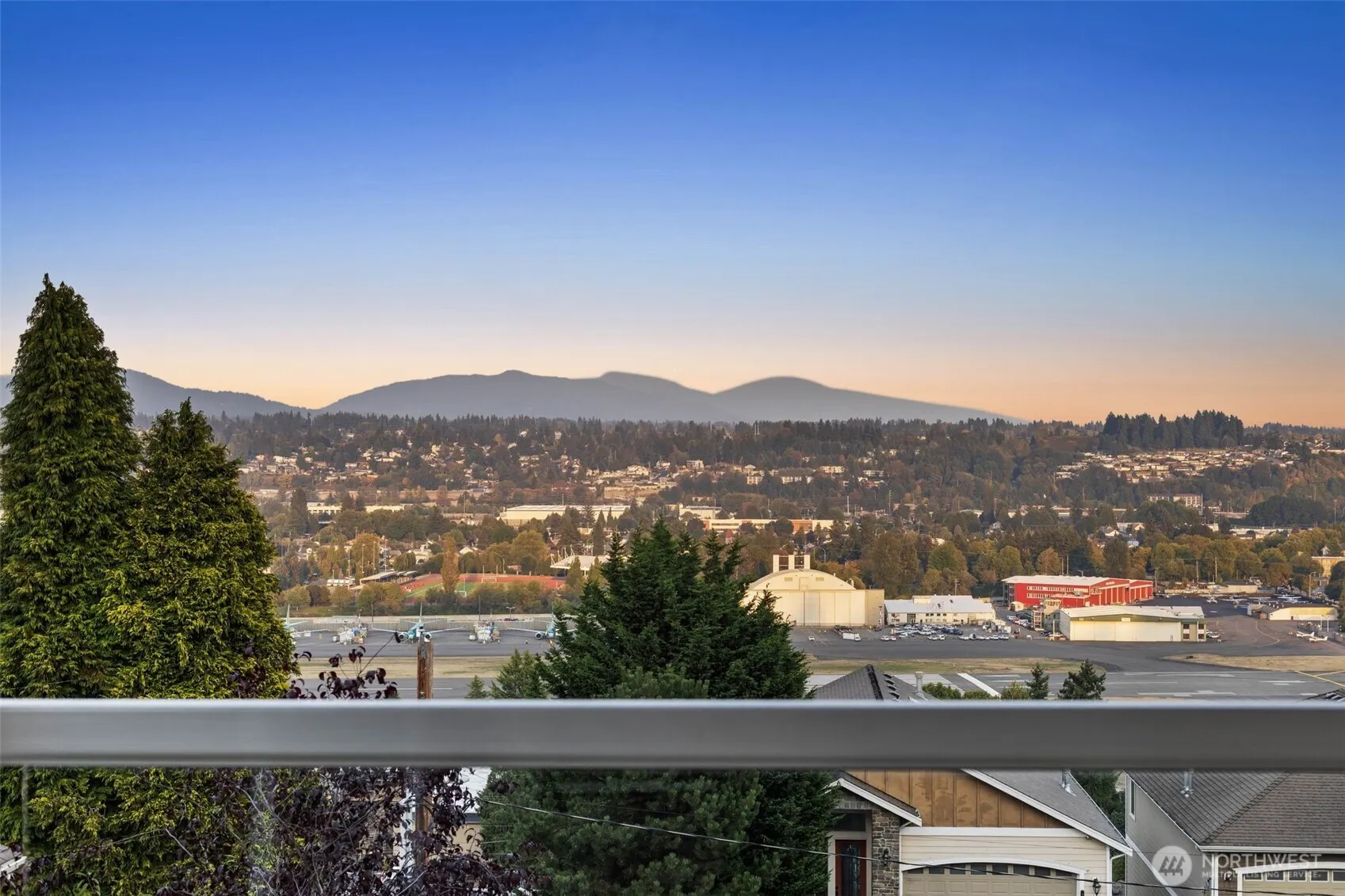 323 Lind Avenue NW, Renton, WA 98057