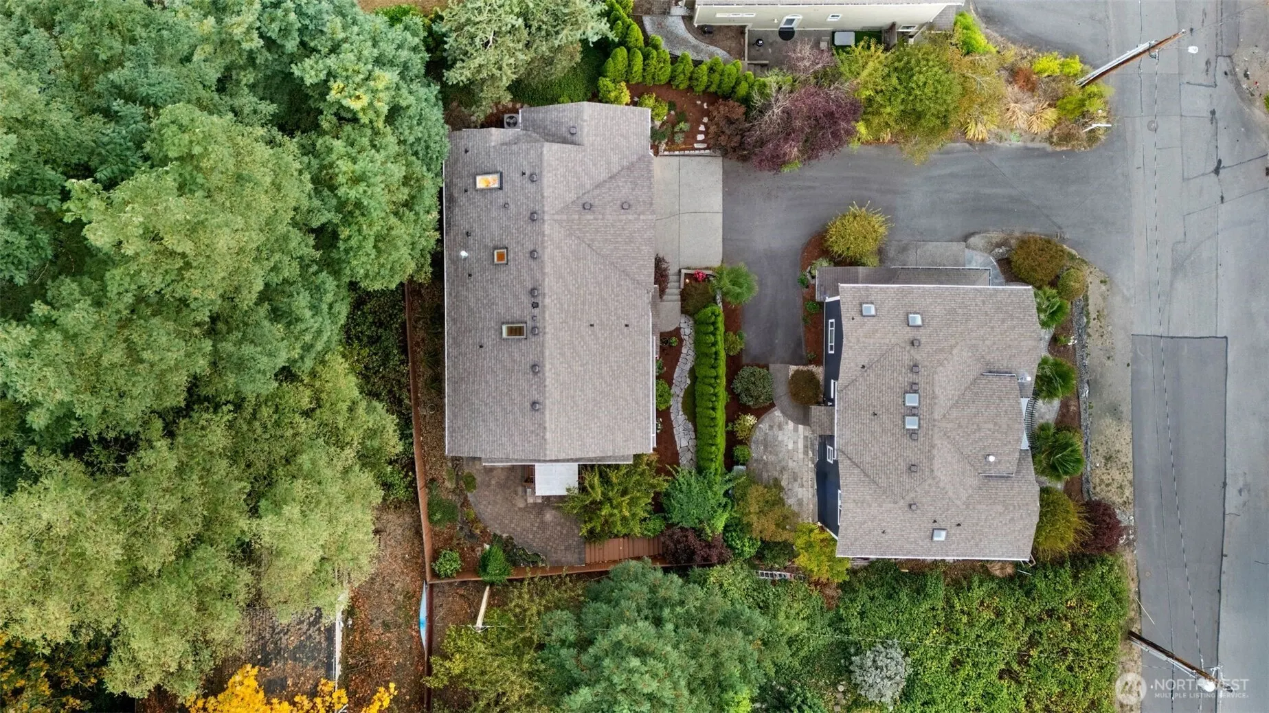 323 Lind Avenue NW, Renton, WA 98057