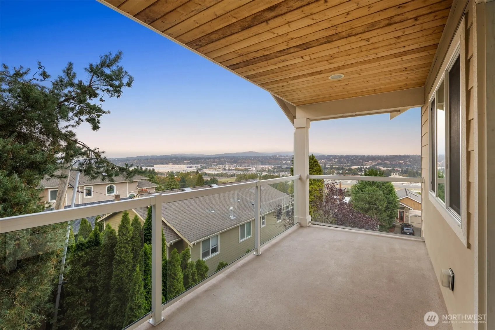 323 Lind Avenue NW, Renton, WA 98057