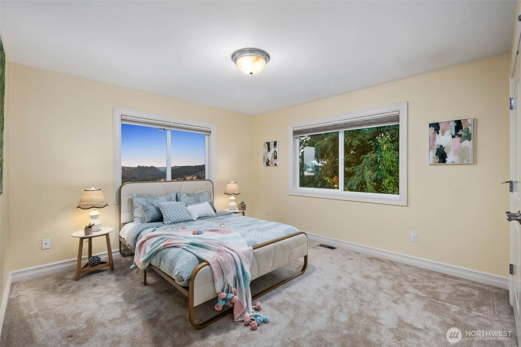 323 Lind Avenue NW, Renton, WA 98057