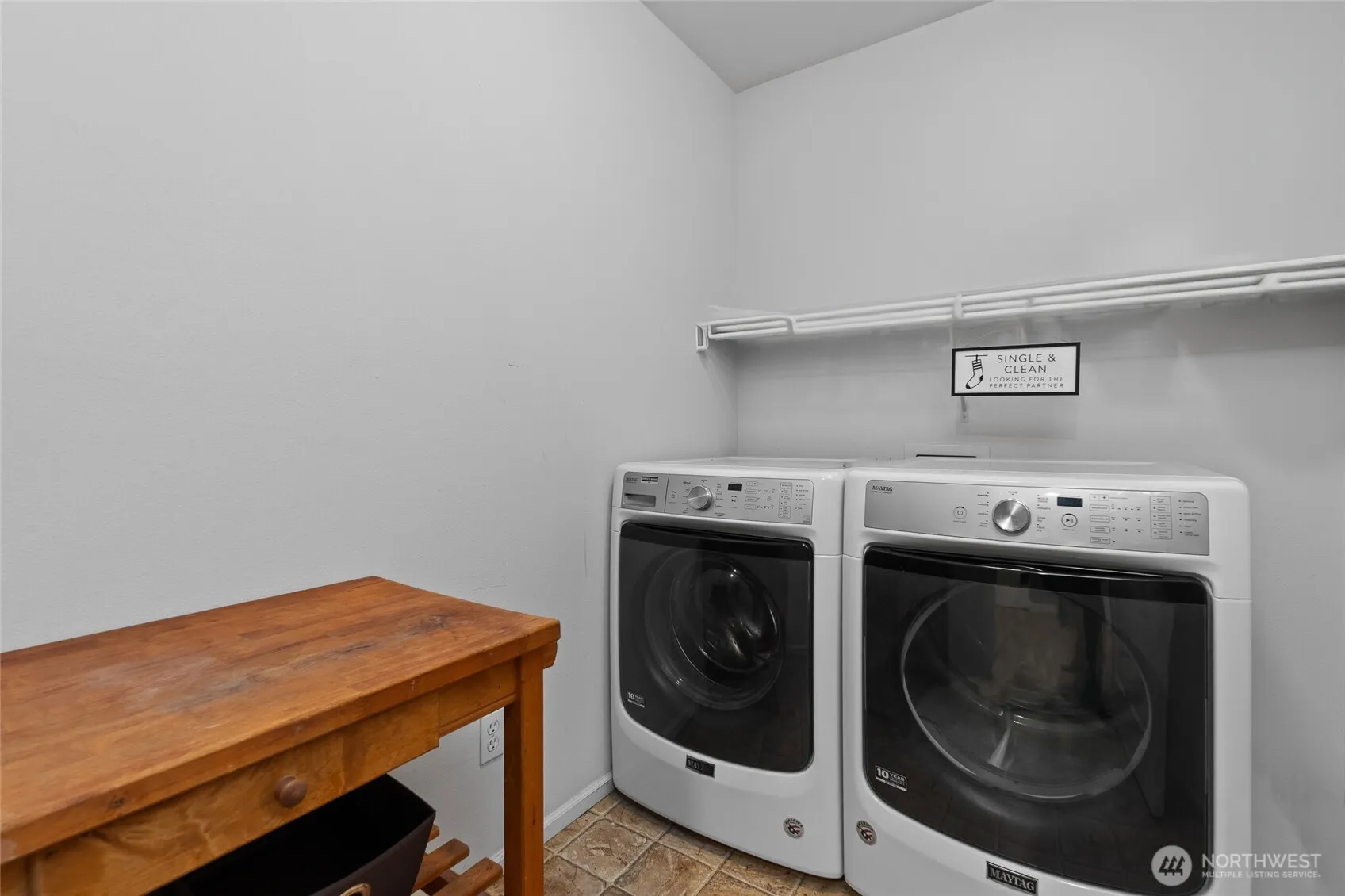 21611 46th Place S, Kent, WA 98032