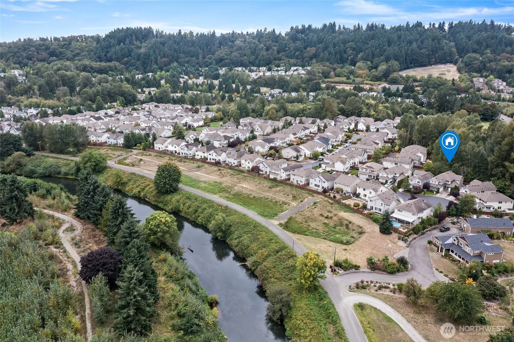 21611 46th Place S, Kent, WA 98032