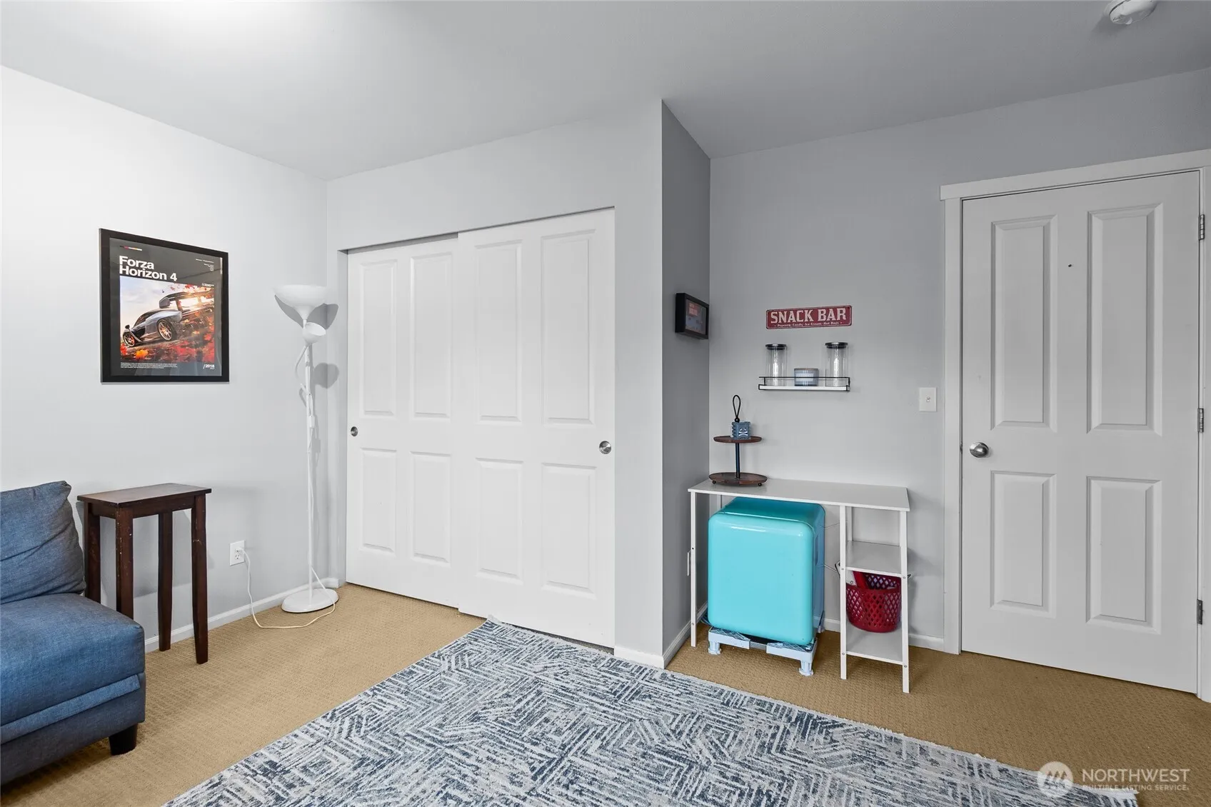 21611 46th Place S, Kent, WA 98032