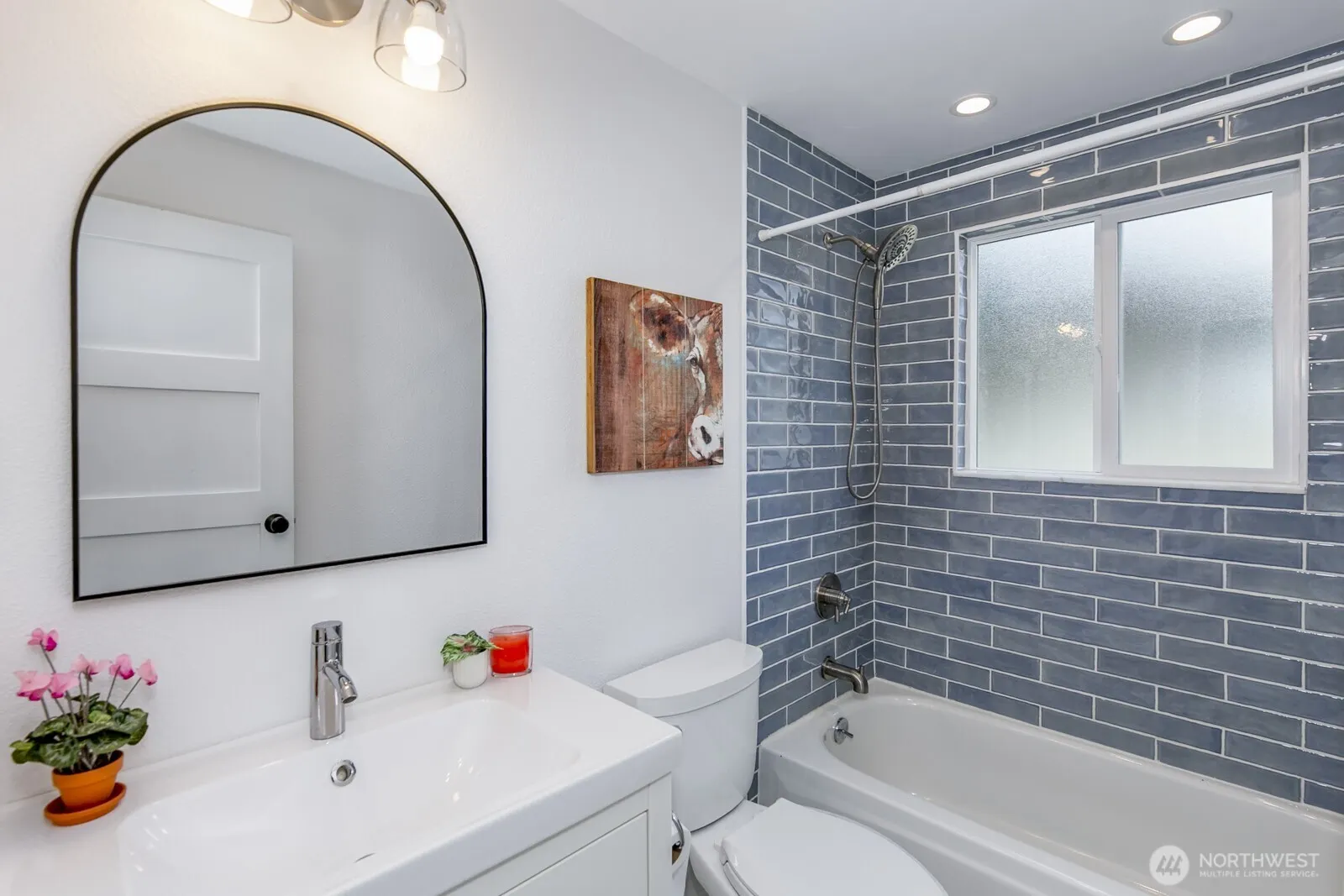 4812 145th Place SW, Lynnwood, WA 98087