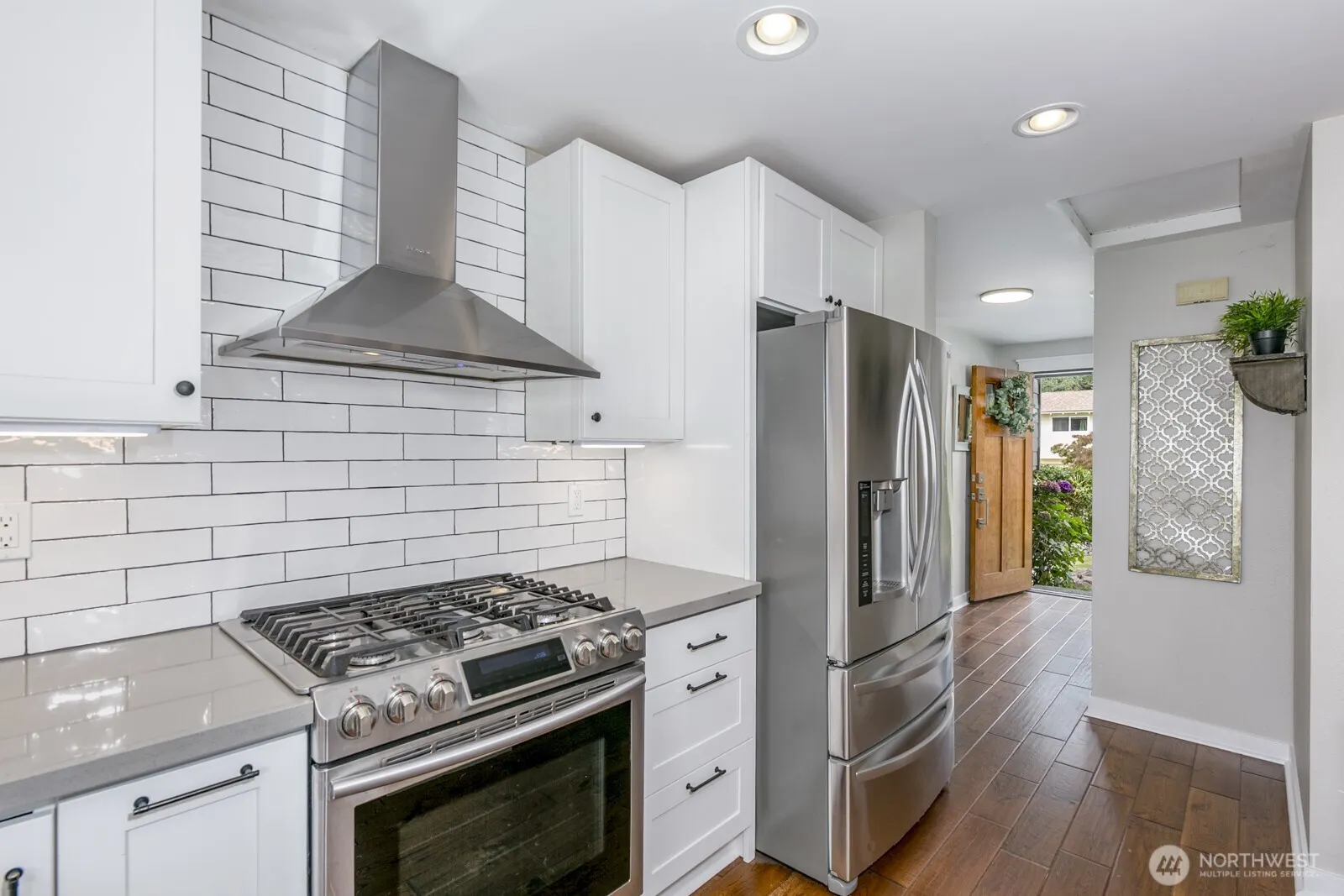 4812 145th Place SW, Lynnwood, WA 98087