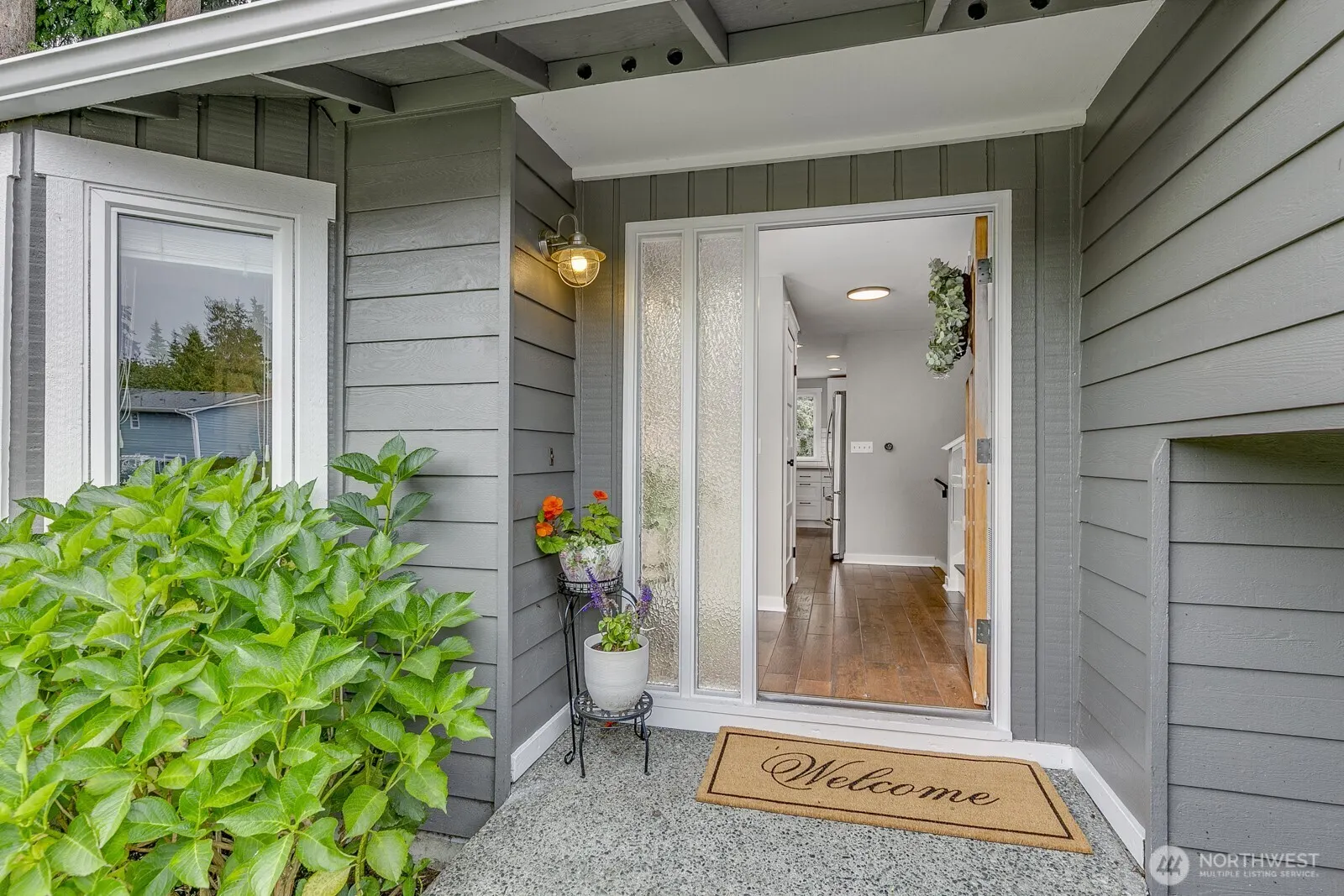 4812 145th Place SW, Lynnwood, WA 98087