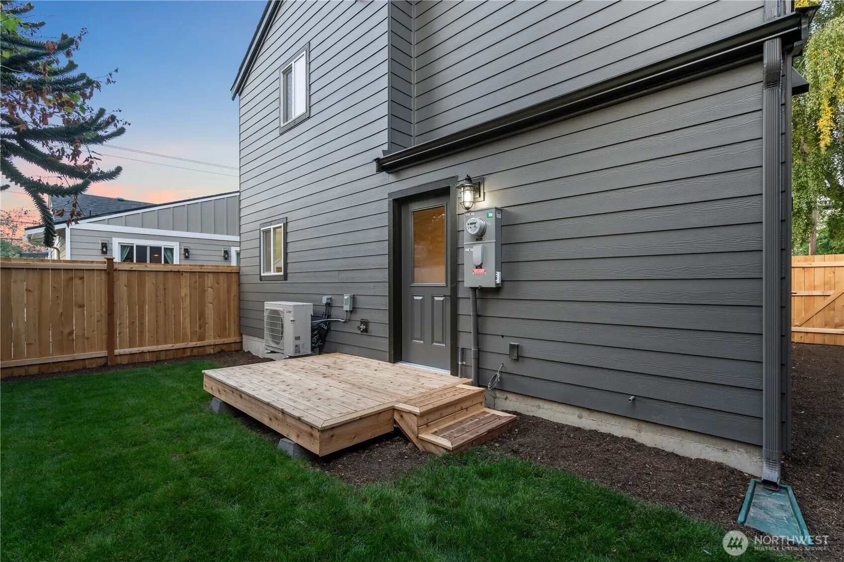 9731 13th Avenue NW, Seattle, WA 98117