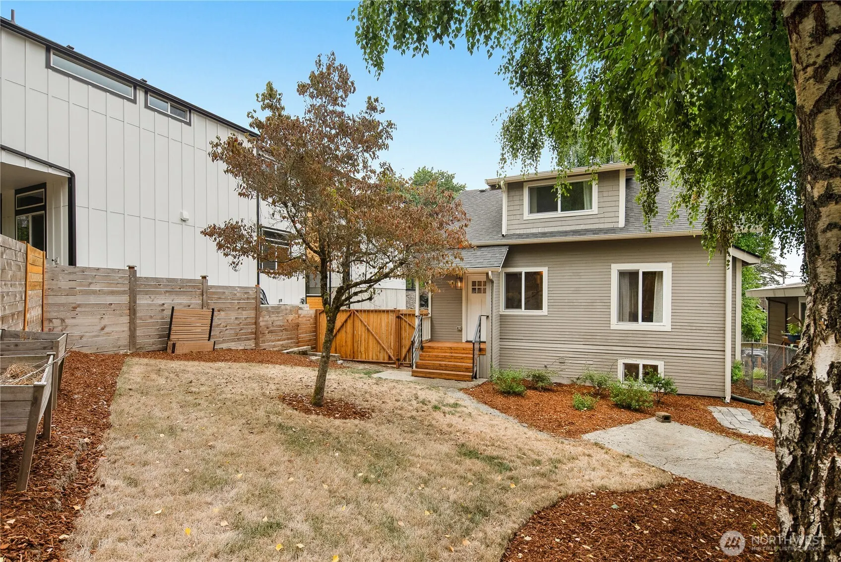 4832 S Graham Street , Seattle, WA 98118