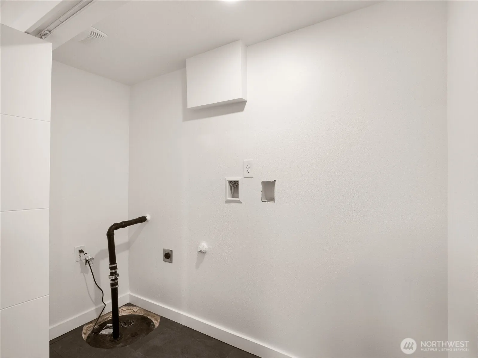 4832 S Graham Street , Seattle, WA 98118