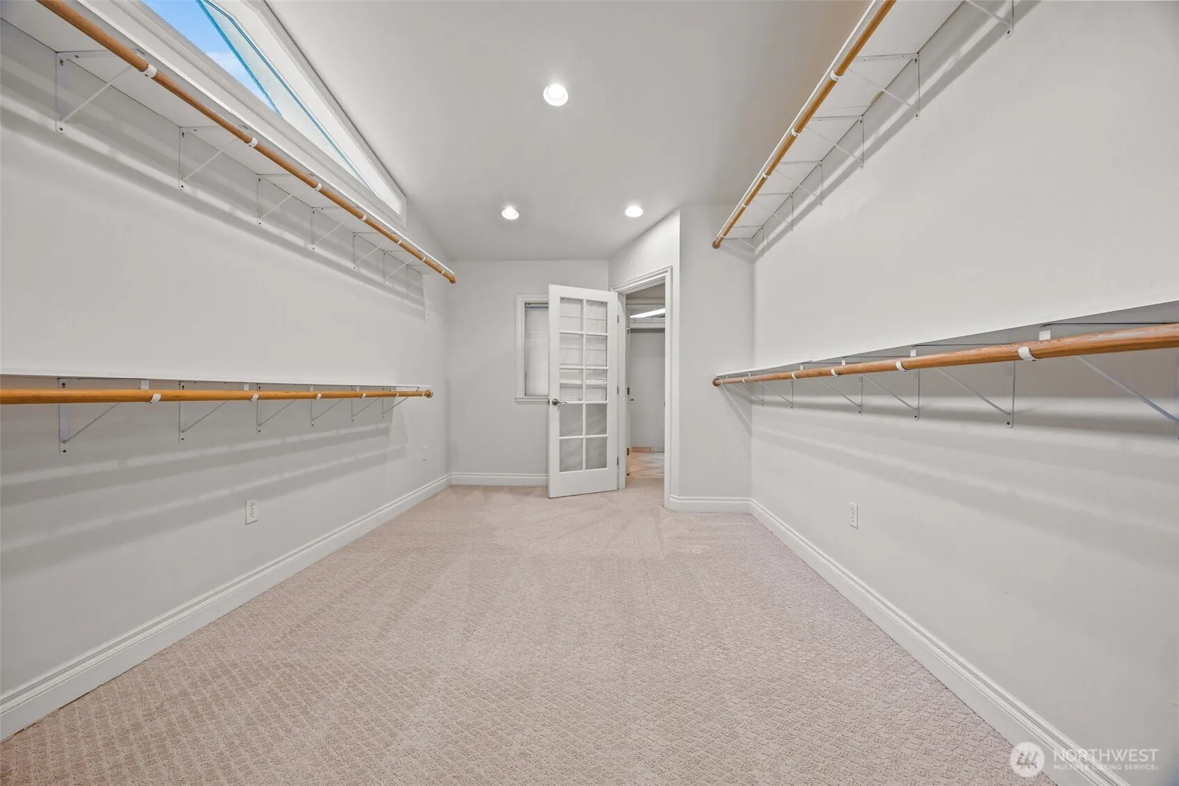 575 Mt Logan Drive SW, Issaquah, WA 98027