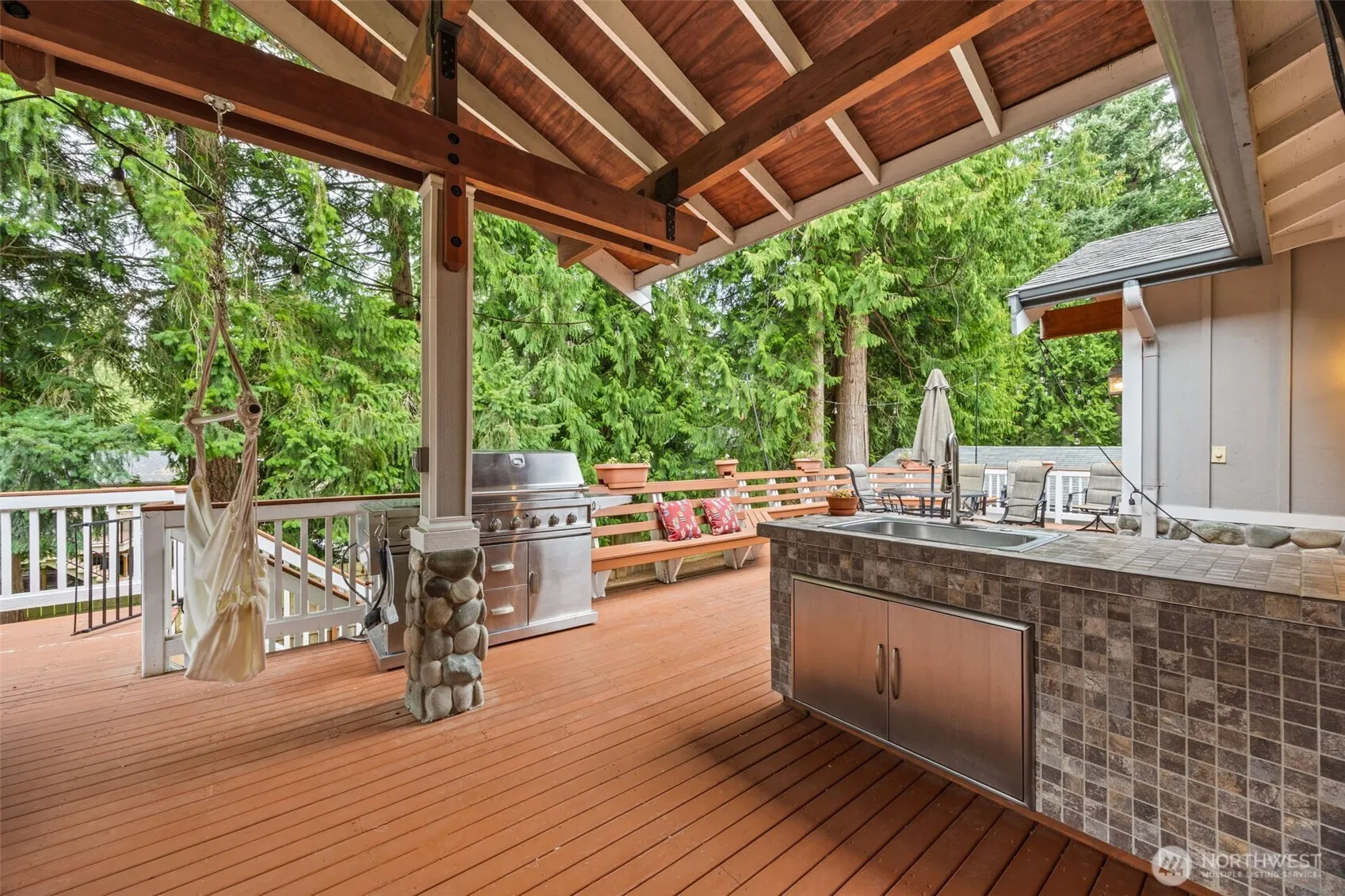 575 Mt Logan Drive SW, Issaquah, WA 98027