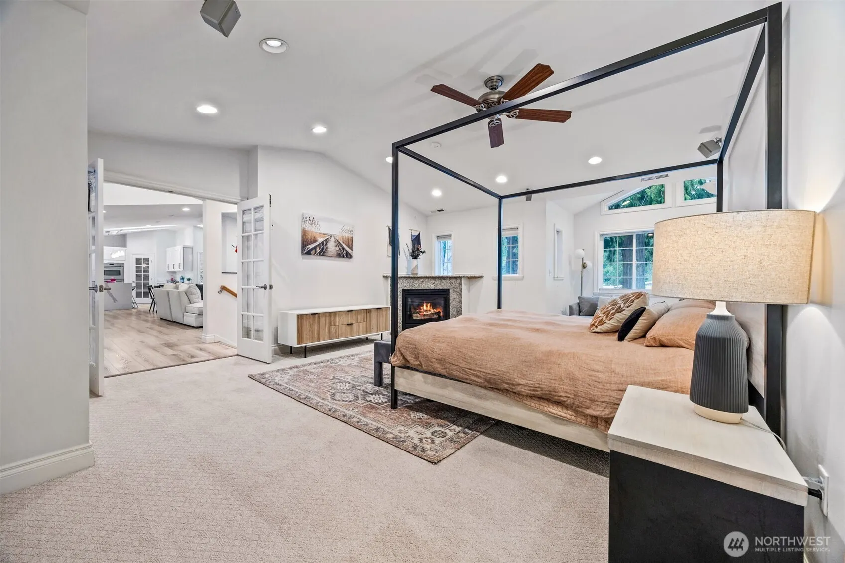 575 Mt Logan Drive SW, Issaquah, WA 98027