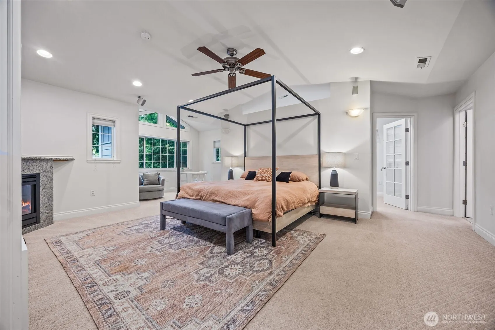 575 Mt Logan Drive SW, Issaquah, WA 98027