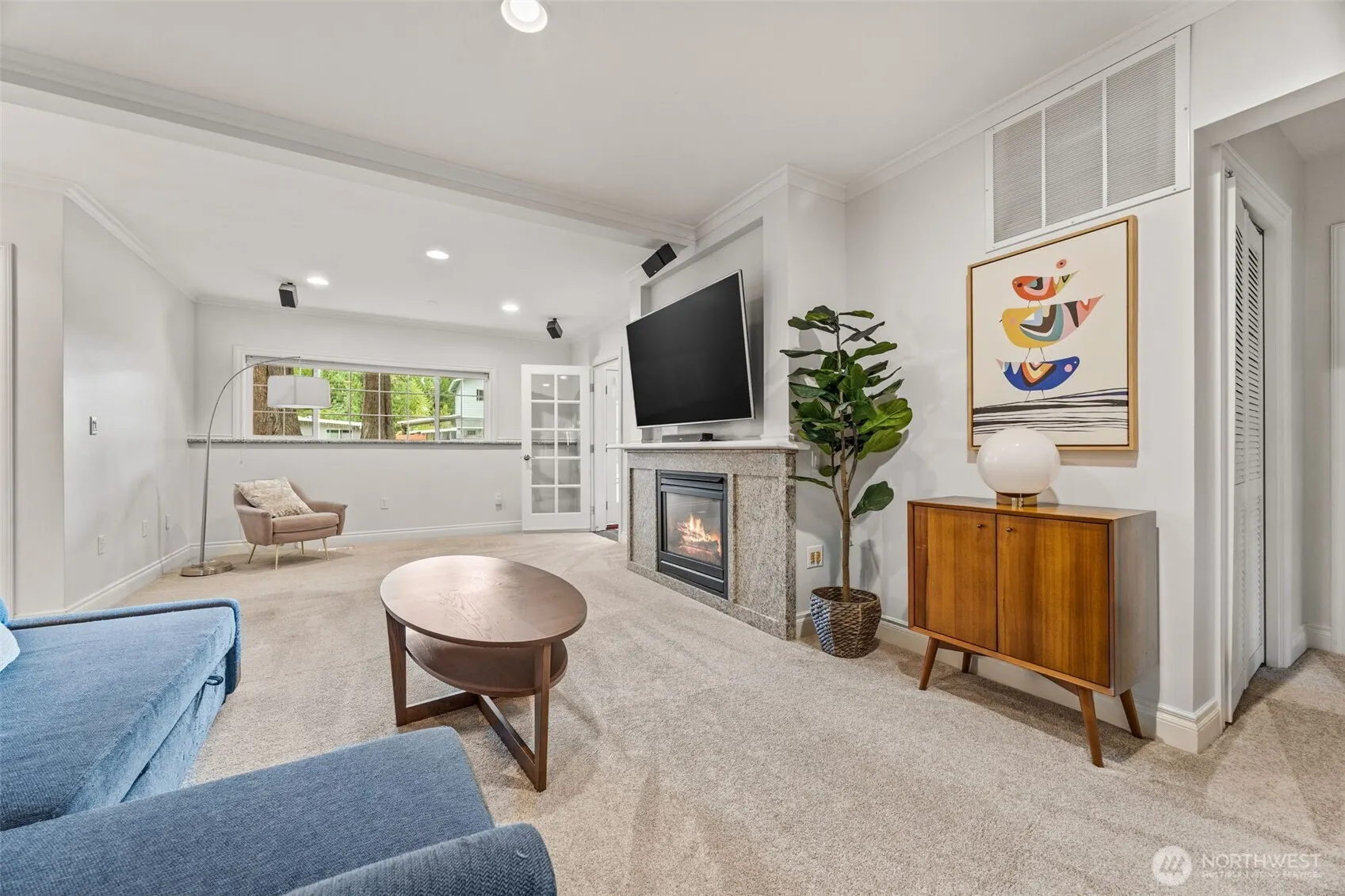575 Mt Logan Drive SW, Issaquah, WA 98027