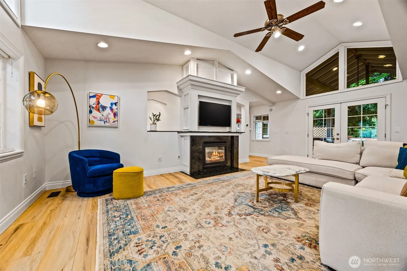 575 Mt Logan Drive SW, Issaquah, WA 98027