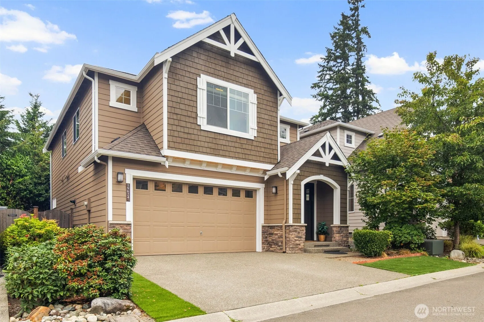 19624 2nd Drive SE, Bothell, WA 98012