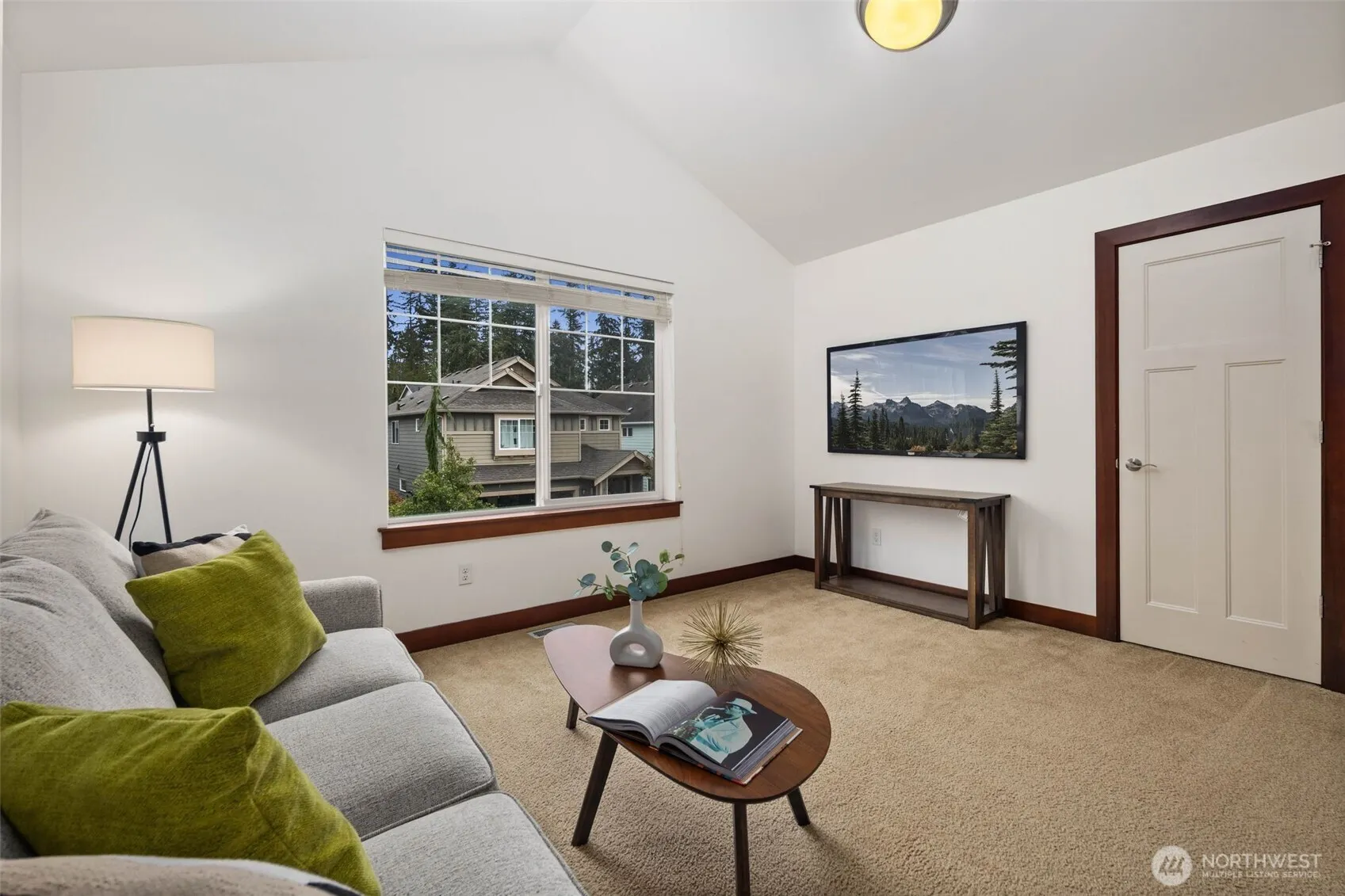 19624 2nd Drive SE, Bothell, WA 98012