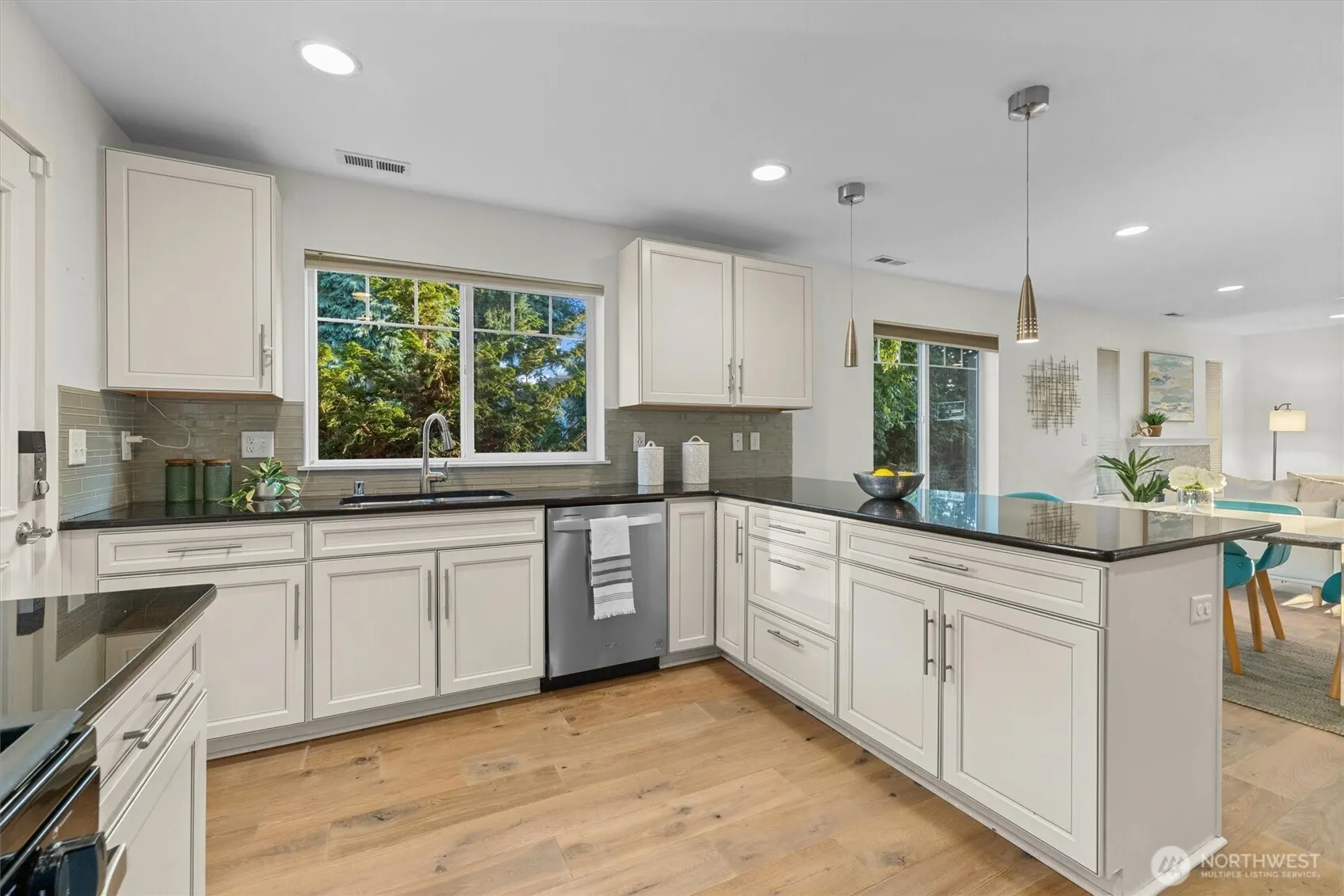 8628 22nd Avenue SW, Seattle, WA 98106